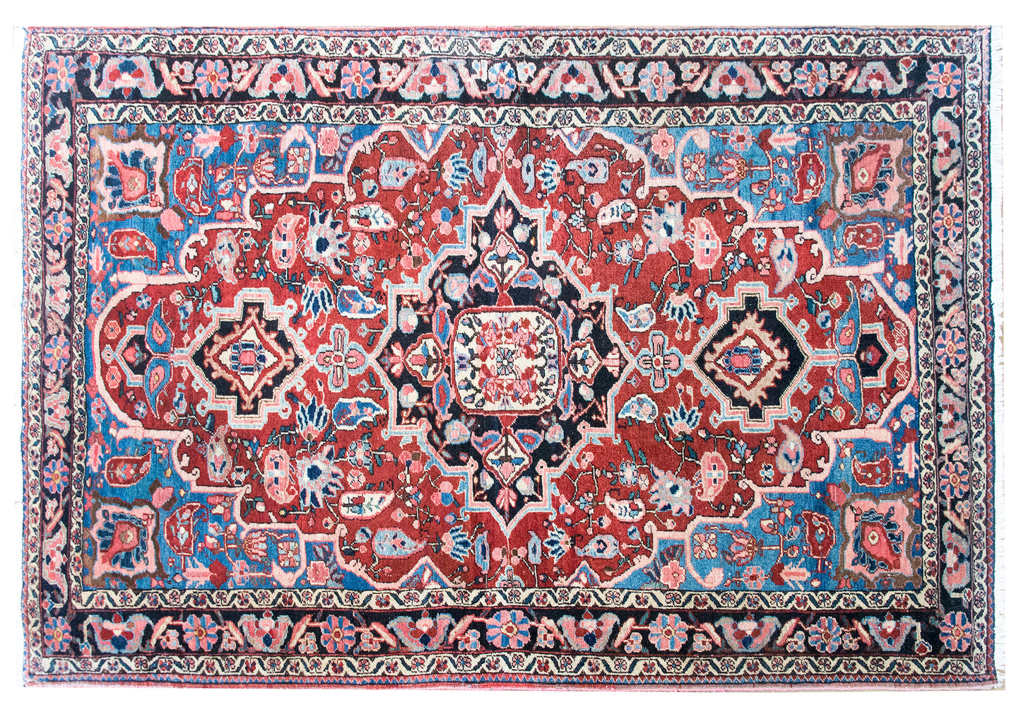 Mid 20th Century Persian Heriz Rug For Sale