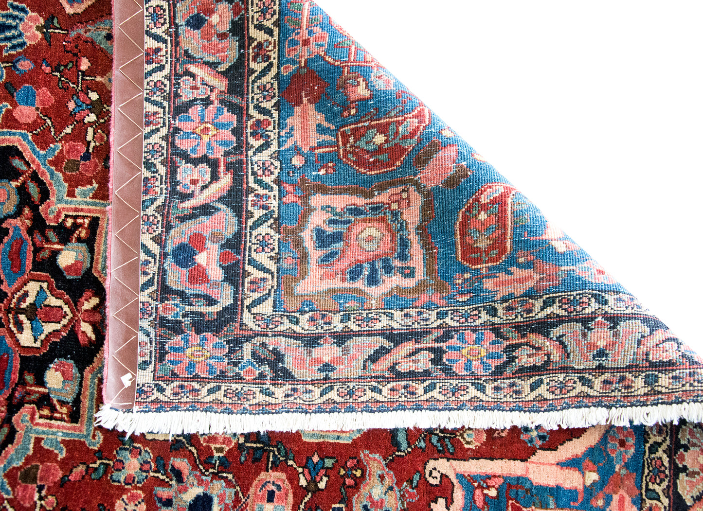 Mid 20th Century Persian Heriz Rug For Sale
