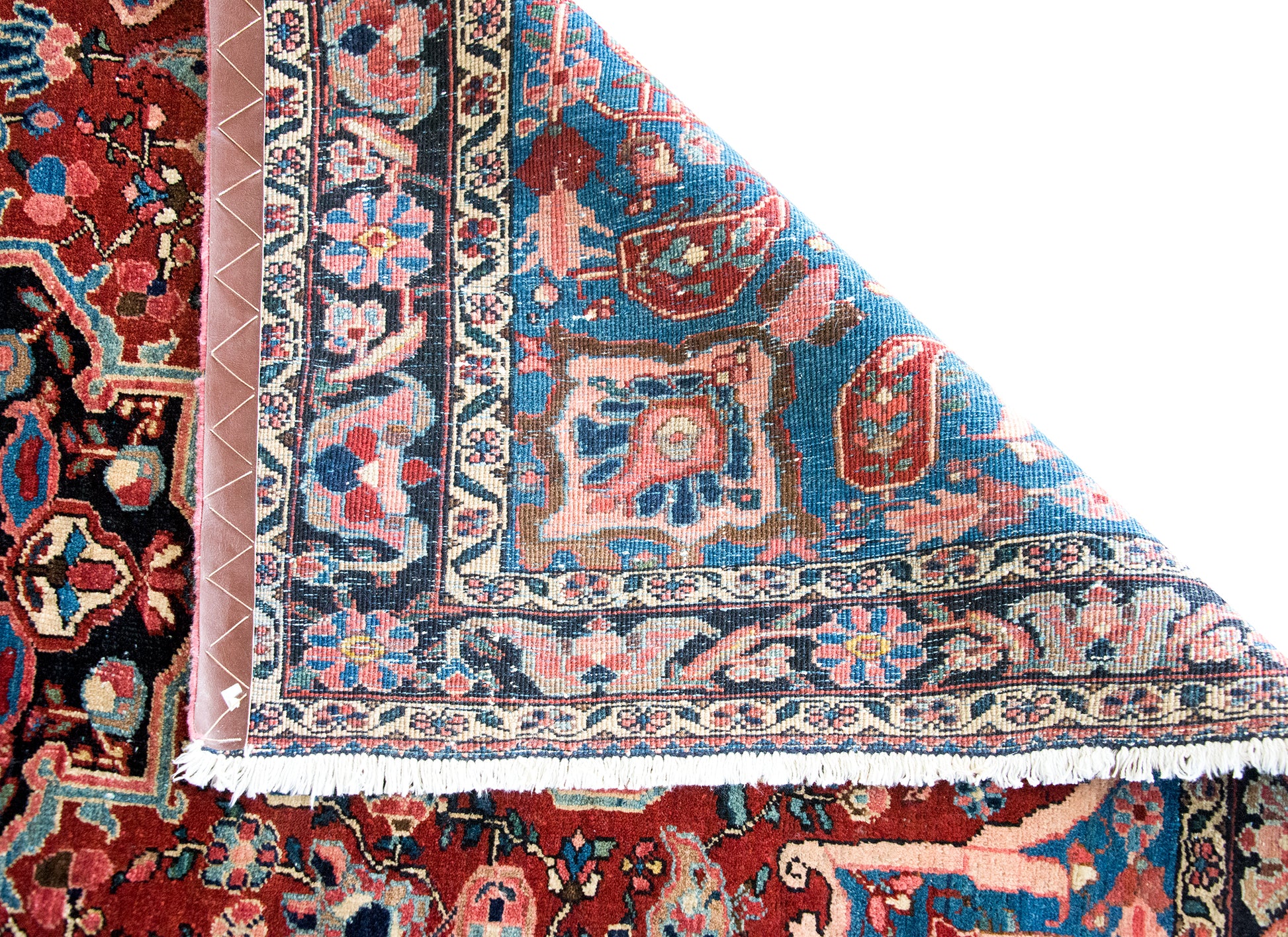 Mid 20th Century Persian Heriz Rug For Sale