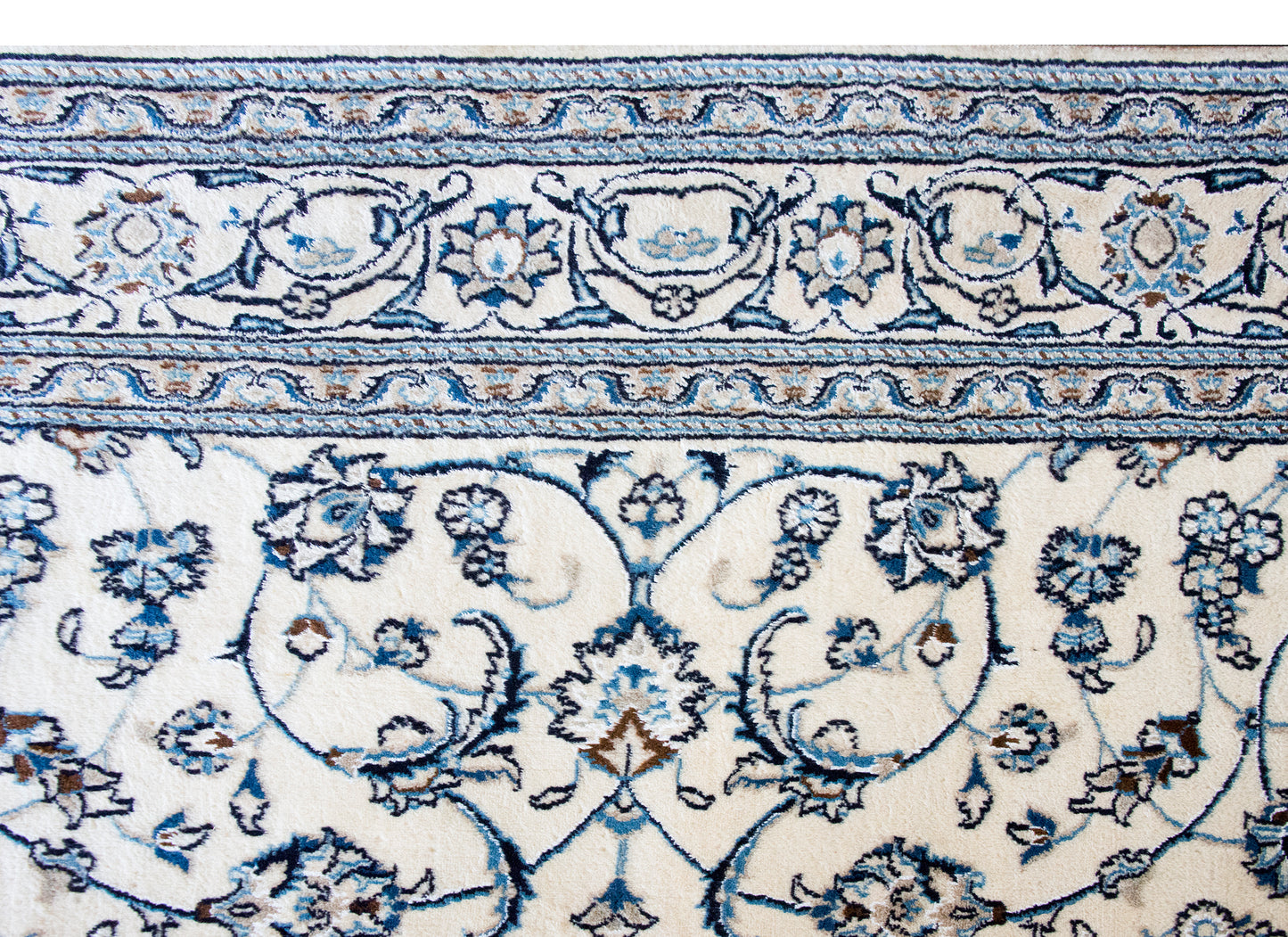 Mid 20th Century Persian Kashan Rug For Sale