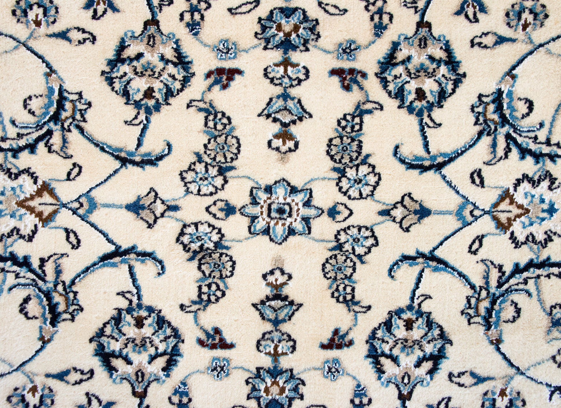 Mid 20th Century Persian Kashan Rug For Sale