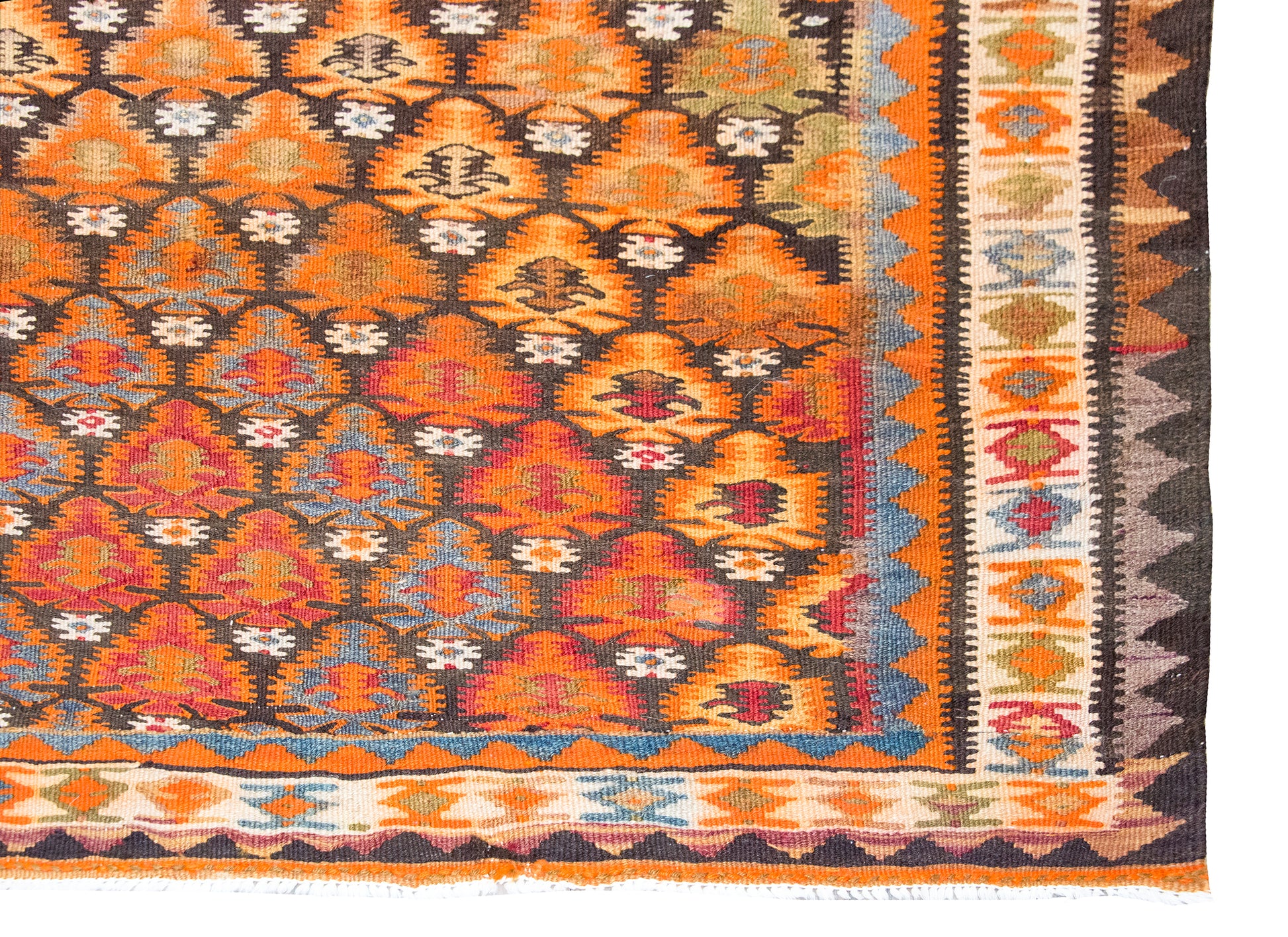 Early 20th Century Persian Qazvin kilim Rug For Sale