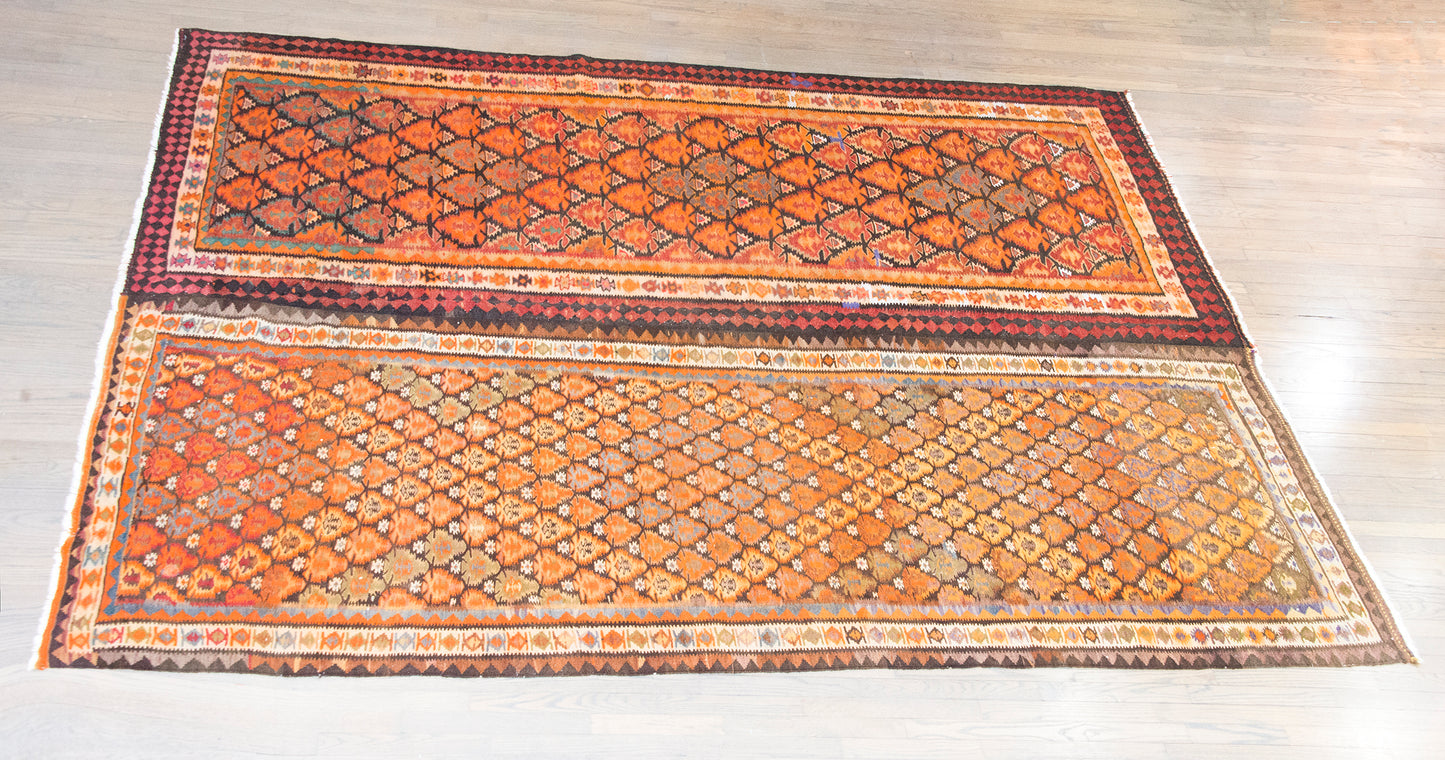 Early 20th Century Persian Qazvin kilim Rug For Sale