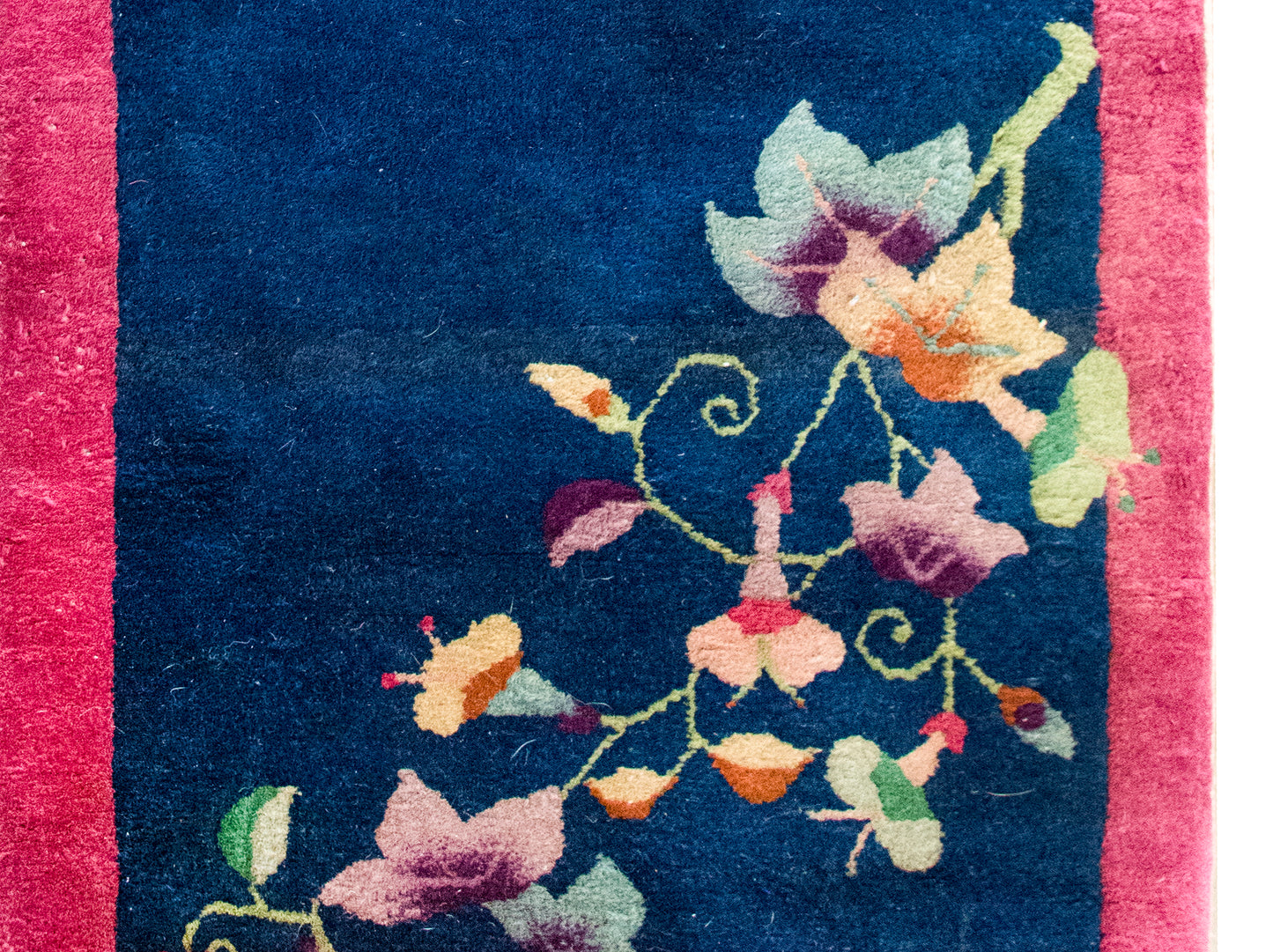 Early 20th Century Chinese Art Deco Rug For Sale