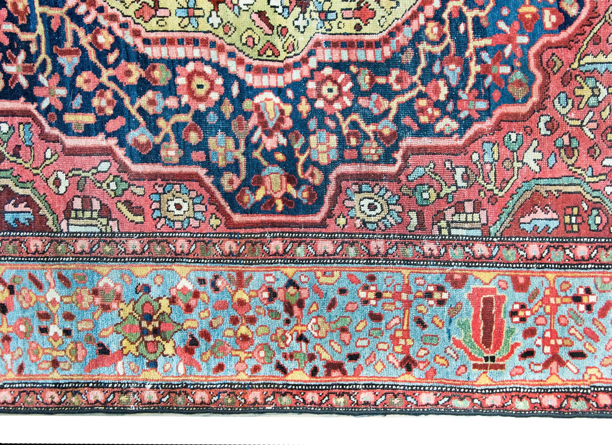 Early 20th Century Persian Sarouk Farahan Rug For Sale