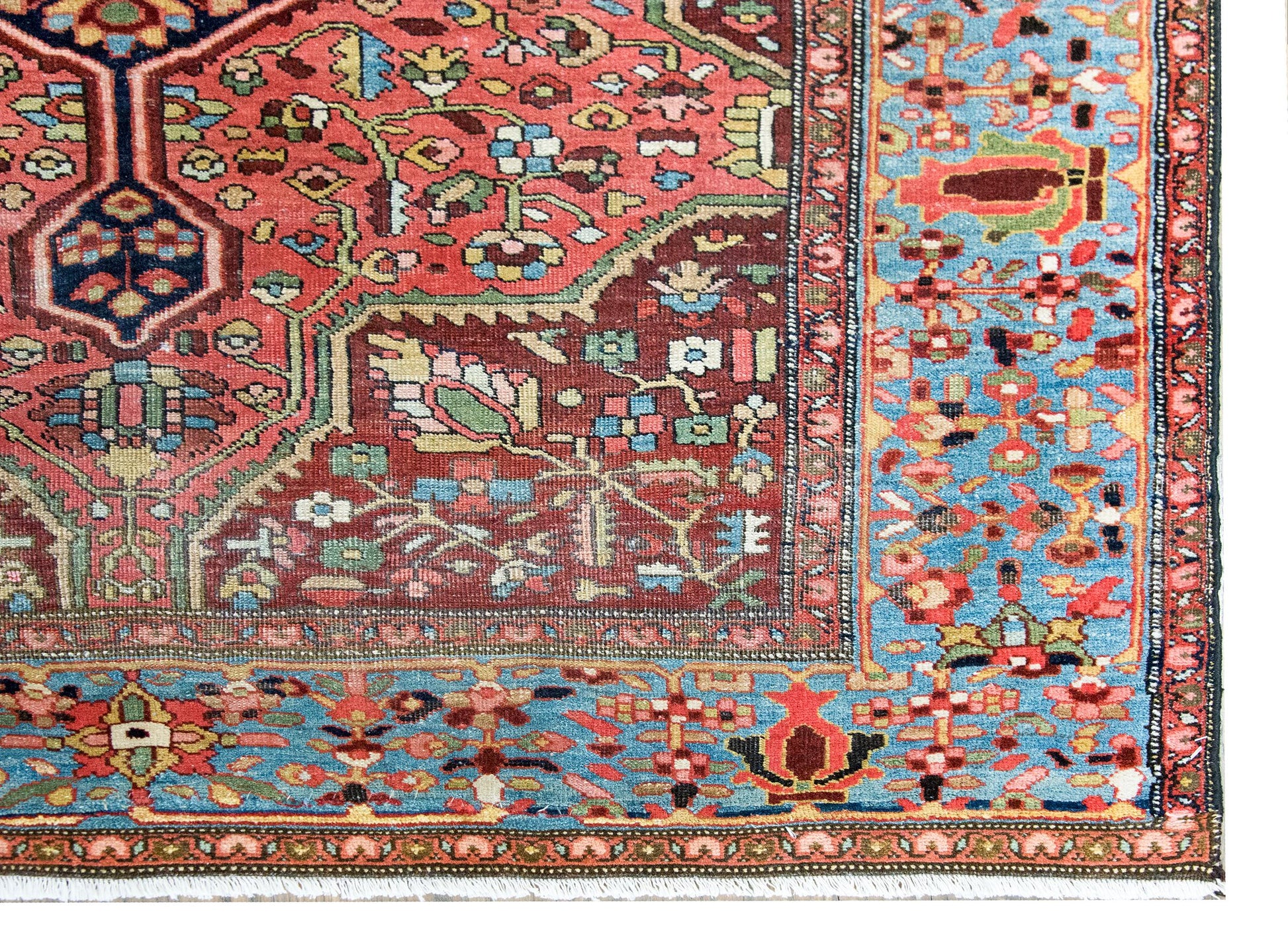 Early 20th Century Persian Sarouk Farahan Rug For Sale