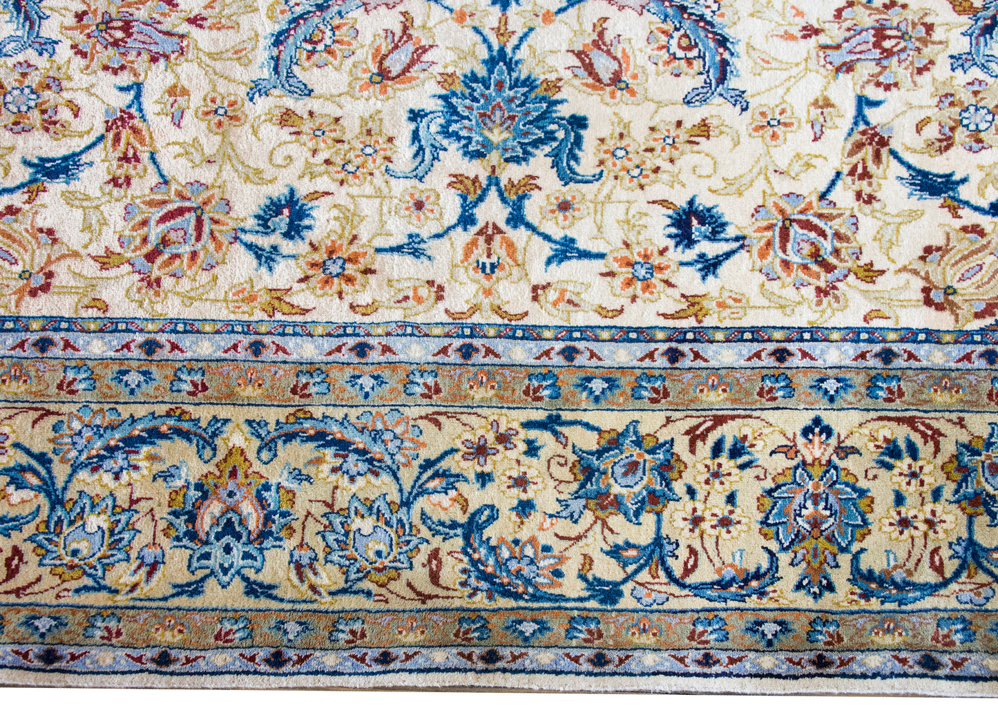 Mid 20th Century Persian Kashan Rug For Sale