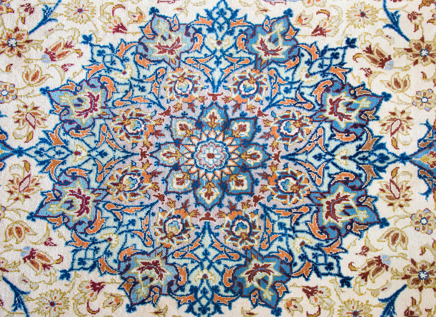 Mid 20th Century Persian Kashan Rug For Sale