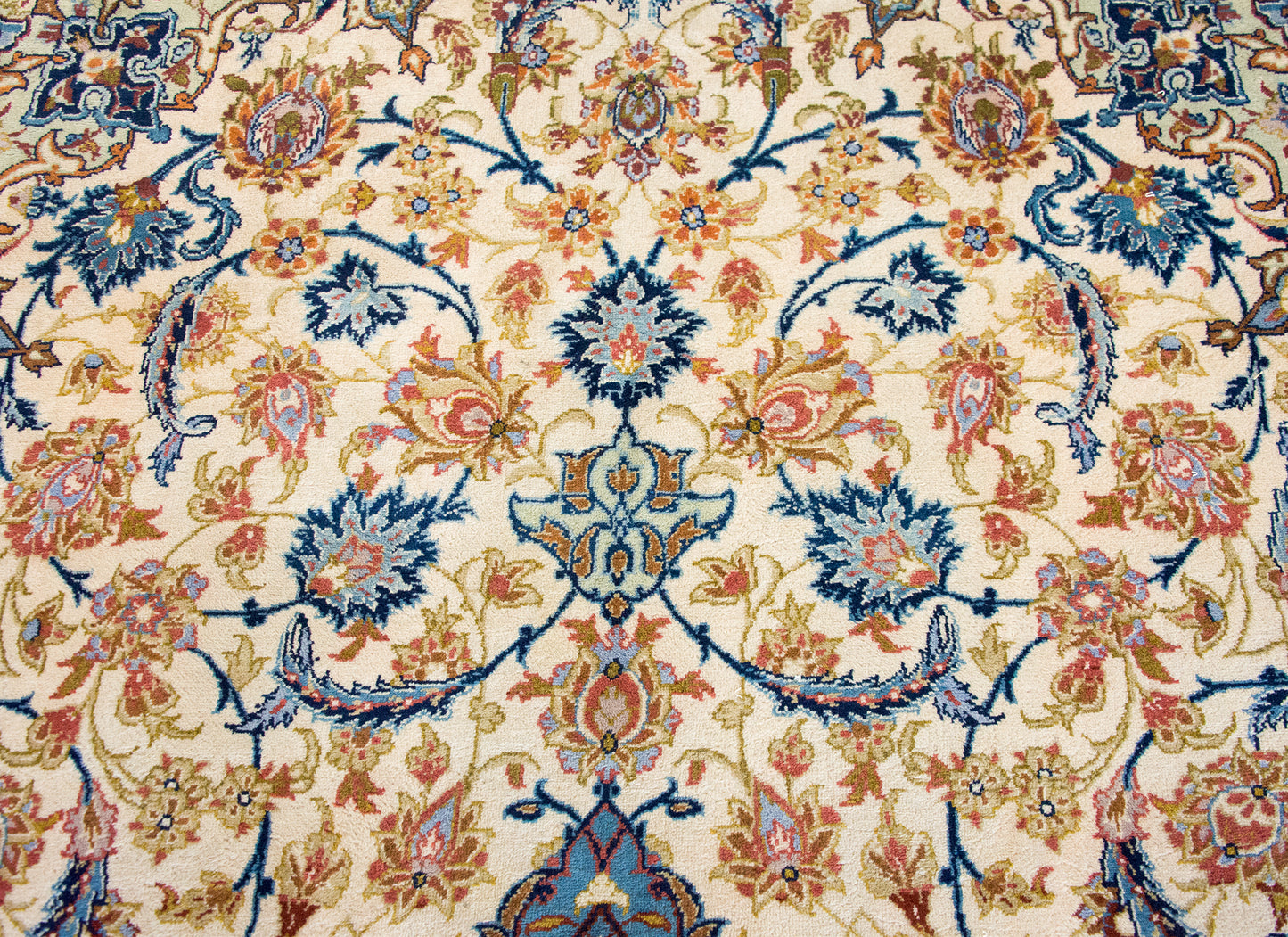 Mid 20th Century Persian Kashan Rug For Sale