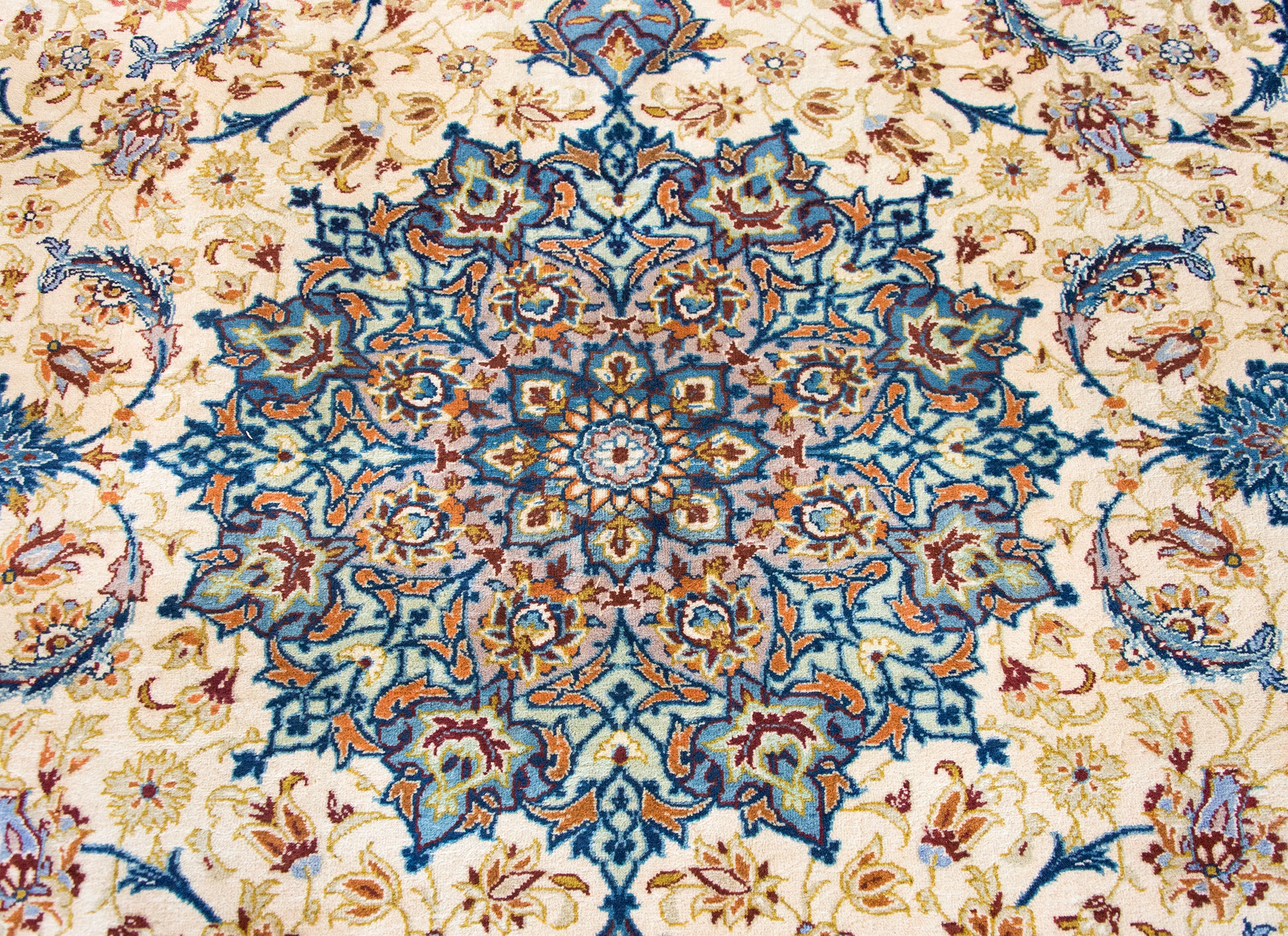 Mid 20th Century Persian Kashan Rug For Sale