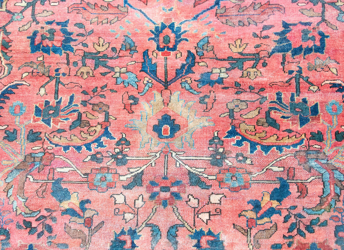 Early 20th Century Persian Sarouk Farahan