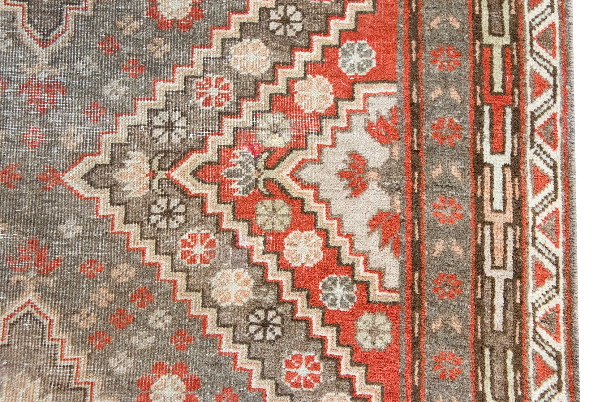 Early 20th Century Chinese Khotan Rug For Sale