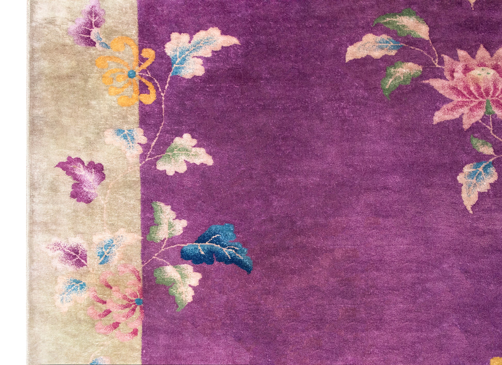 Early 20th Century Chinese Art Deco Rug For Sale