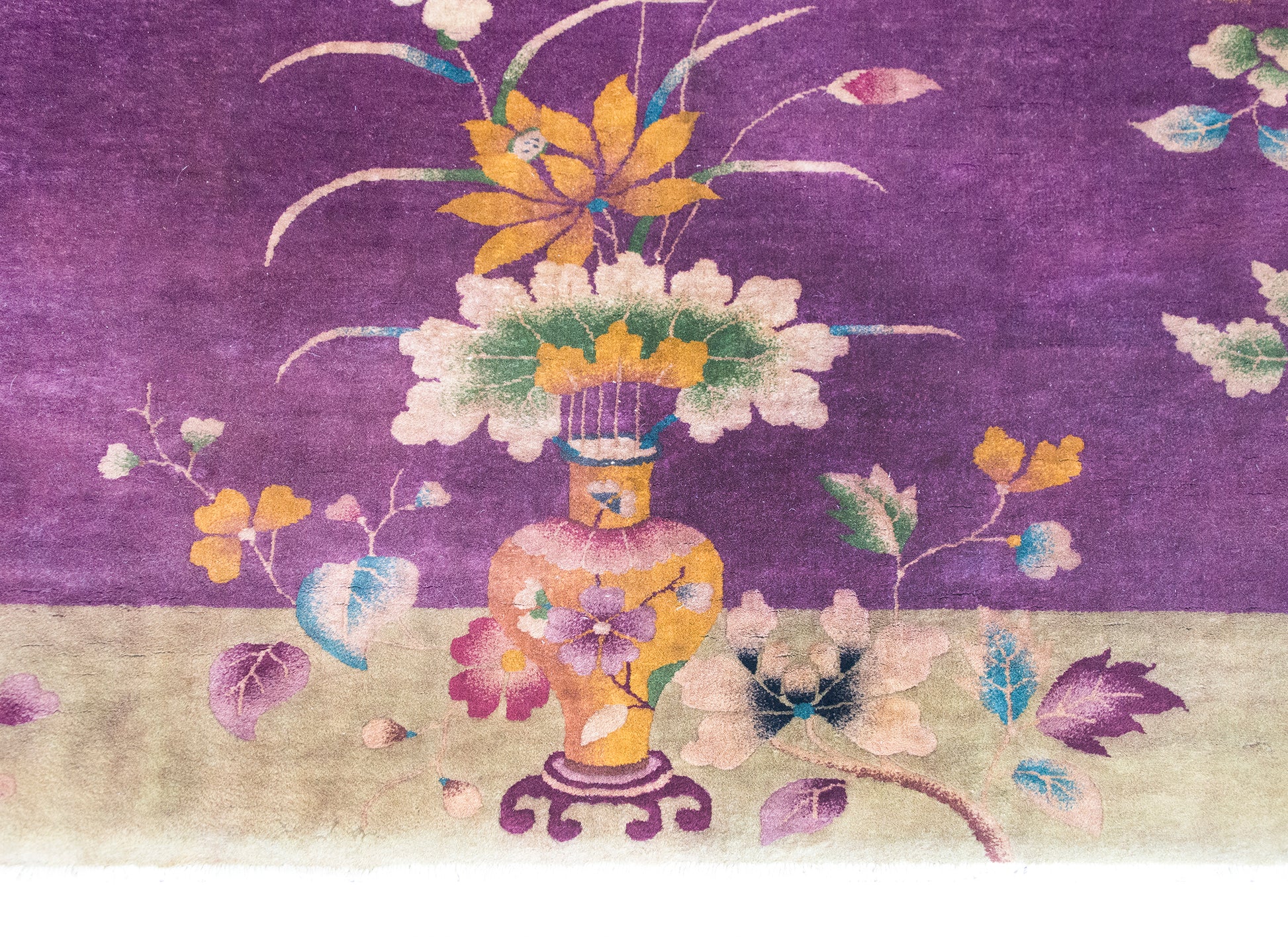Early 20th Century Chinese Art Deco Rug For Sale