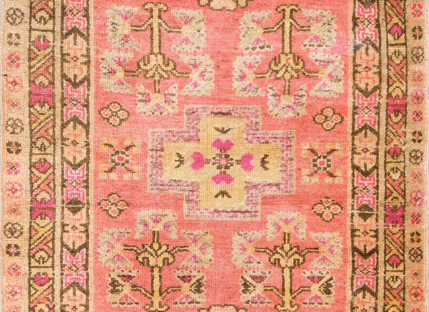 Early 20th Century Chinese Khotan Rug For Sale