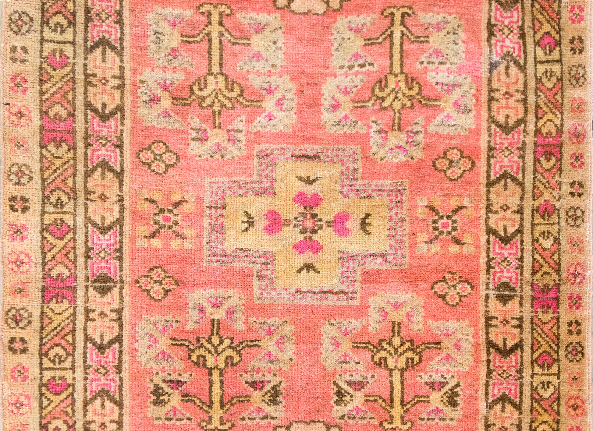 Early 20th Century Chinese Khotan Rug For Sale