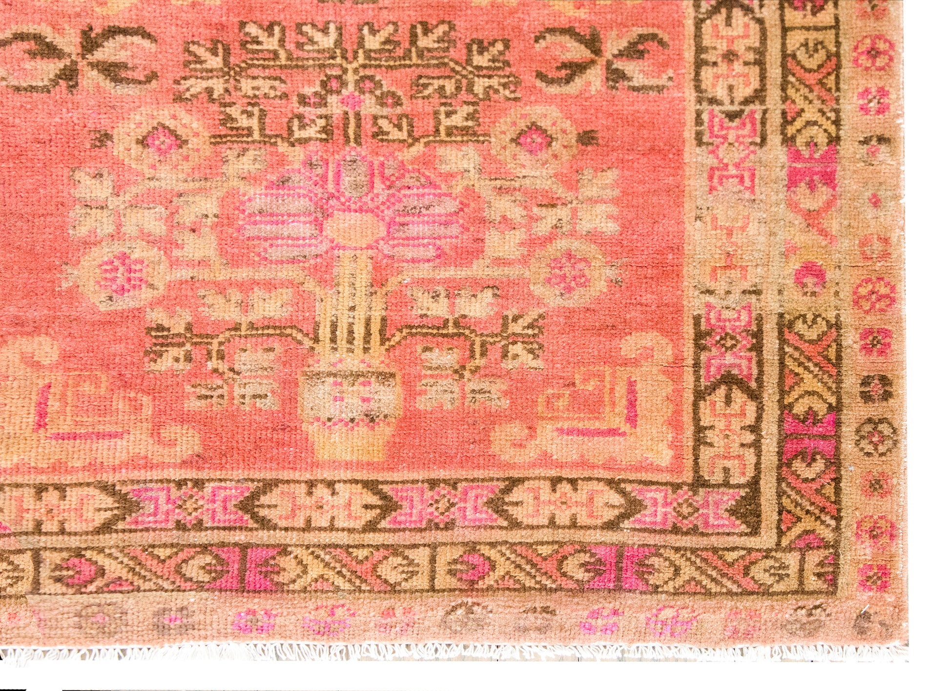 Early 20th Century Chinese Khotan Rug For Sale