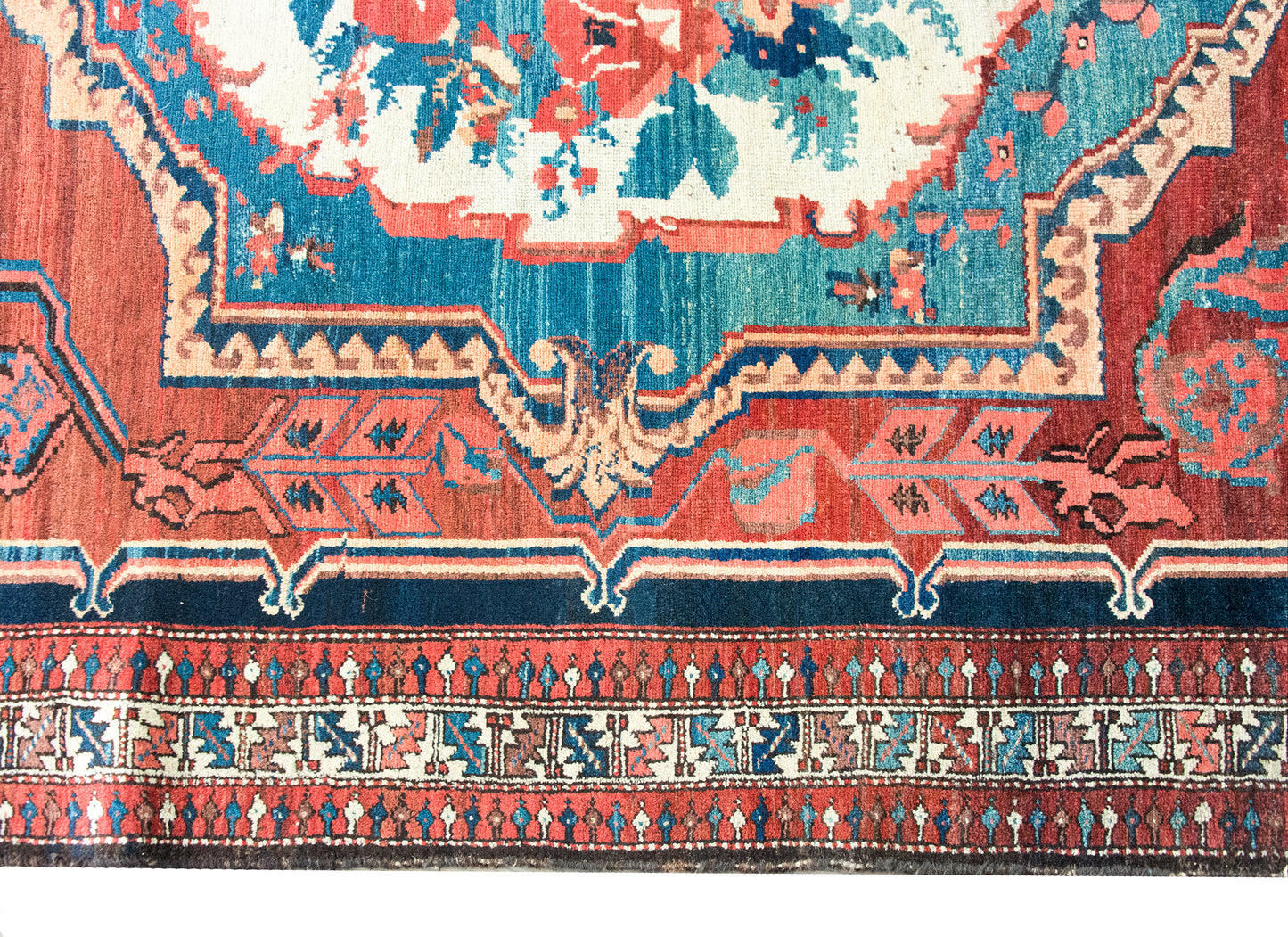 Early 20th Century Persian Bakhtiari Saman Rug For Sale