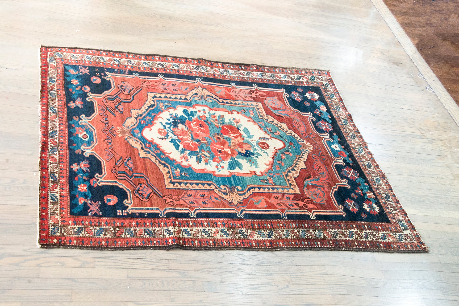 Early 20th Century Persian Bakhtiari Saman Rug For Sale