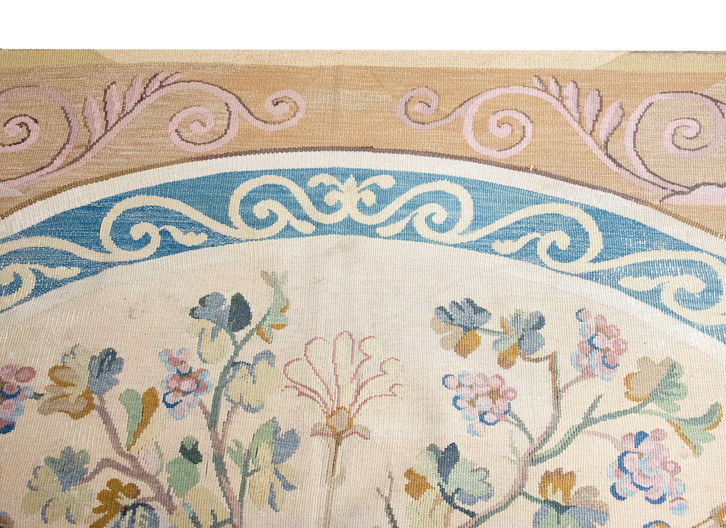 Early 20th Century Aubusson Rug For Sale