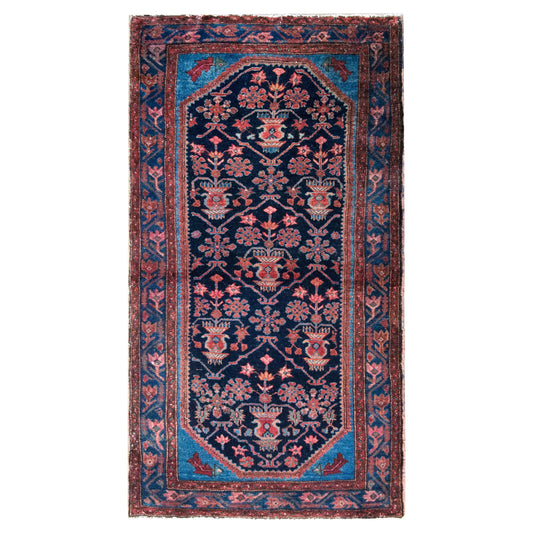 Early 20th Century Persian Malayer Rug For Sale