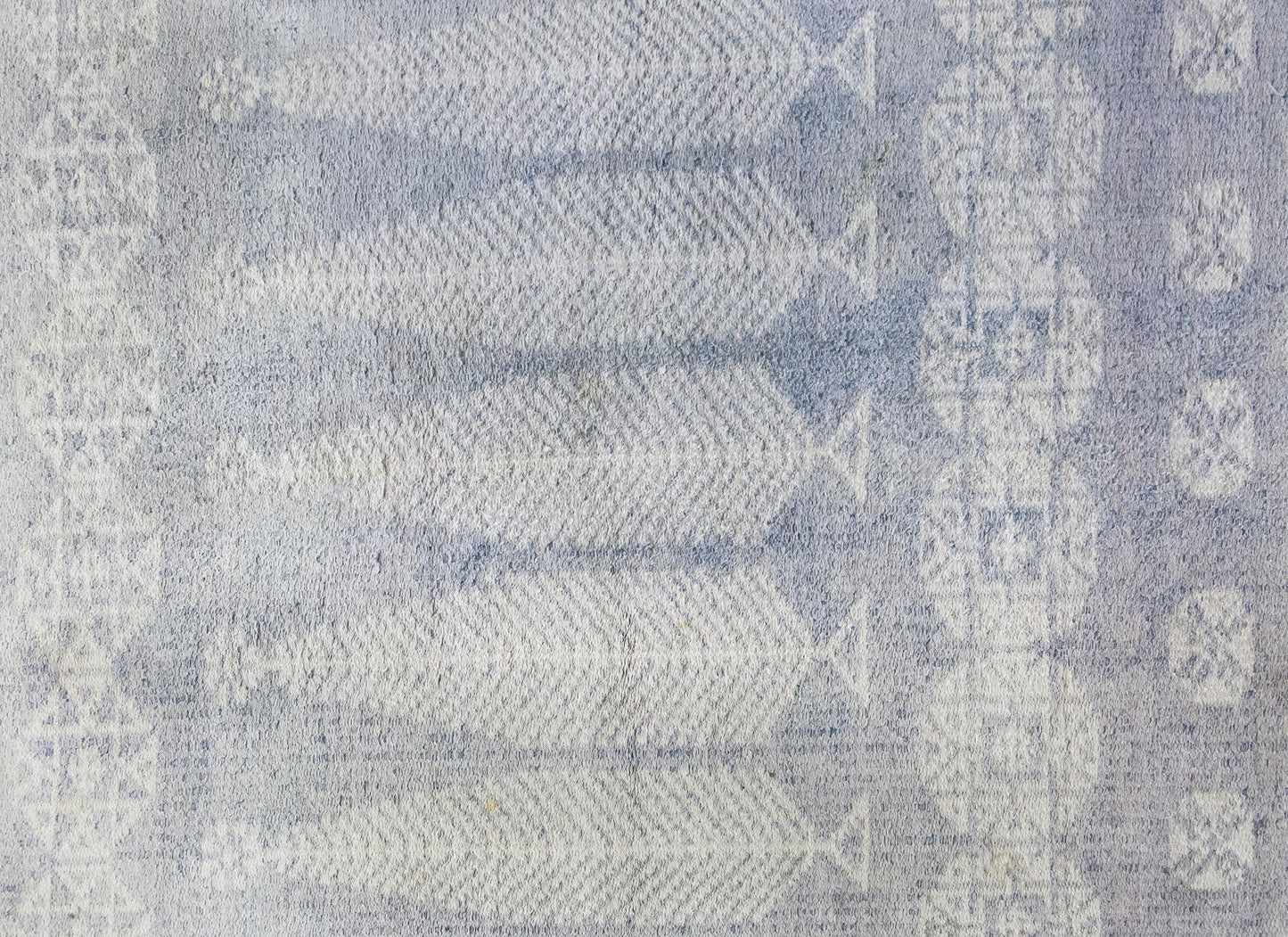 Early 20th Century Persian Kilim Rug For Sale