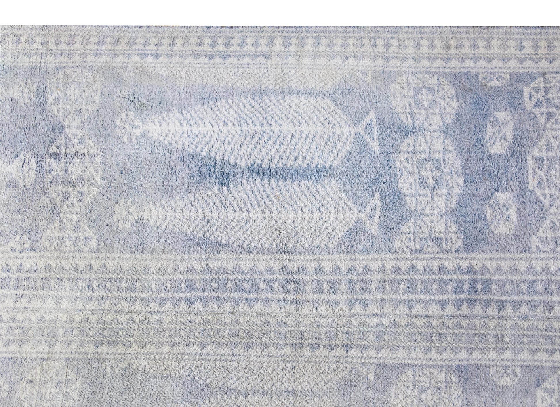 Early 20th Century Persian Kilim Rug For Sale