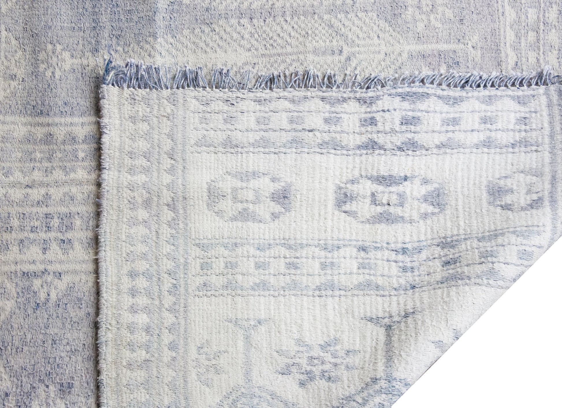 Early 20th Century Persian Kilim Rug For Sale