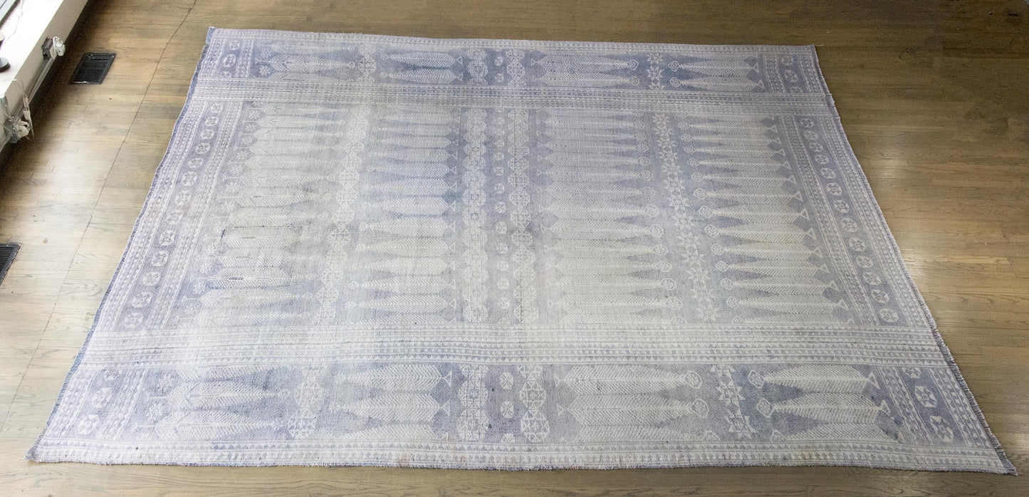 Early 20th Century Persian Kilim Rug For Sale