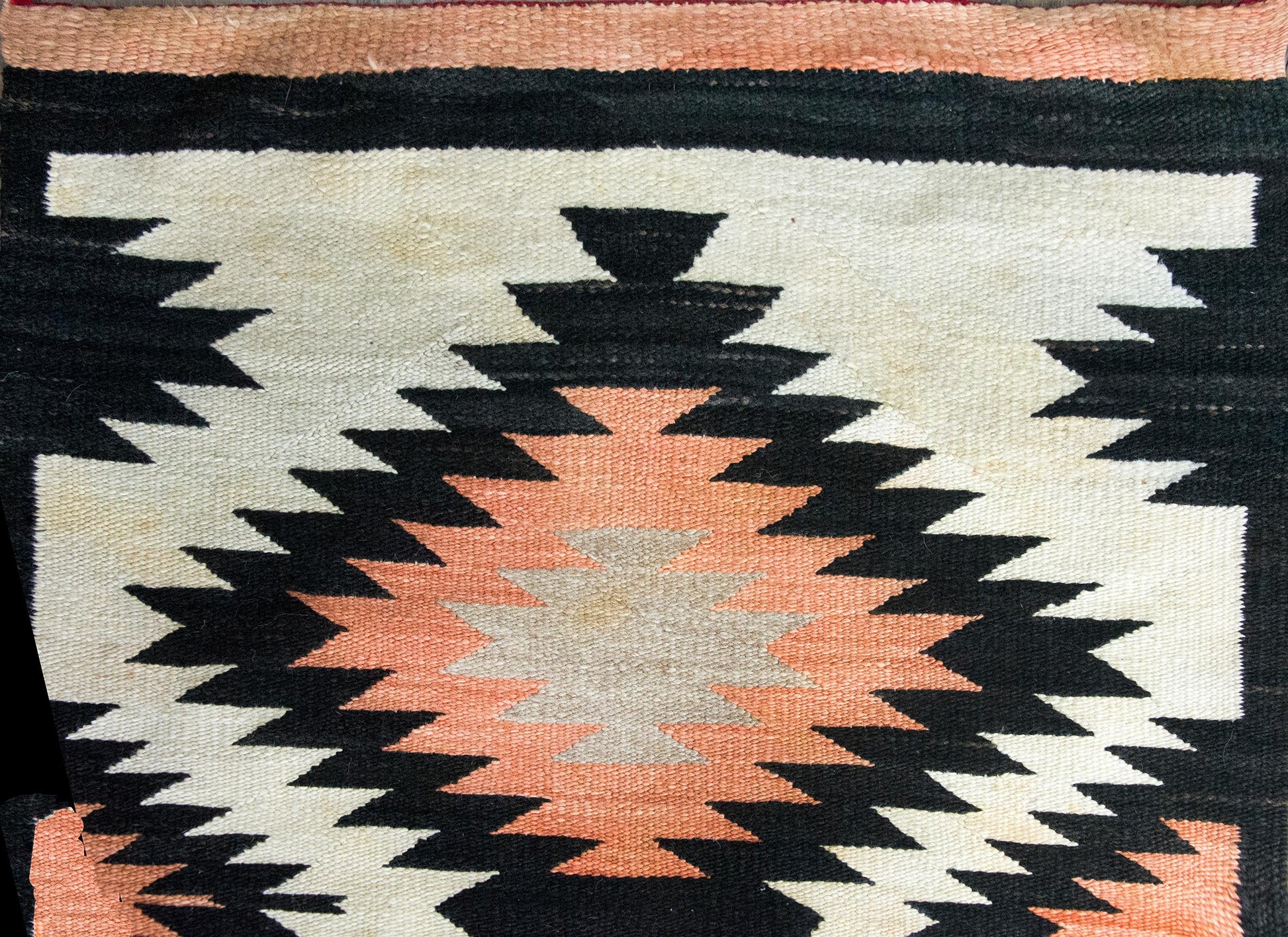 Mid-20th Century Navajo Rug For Sale