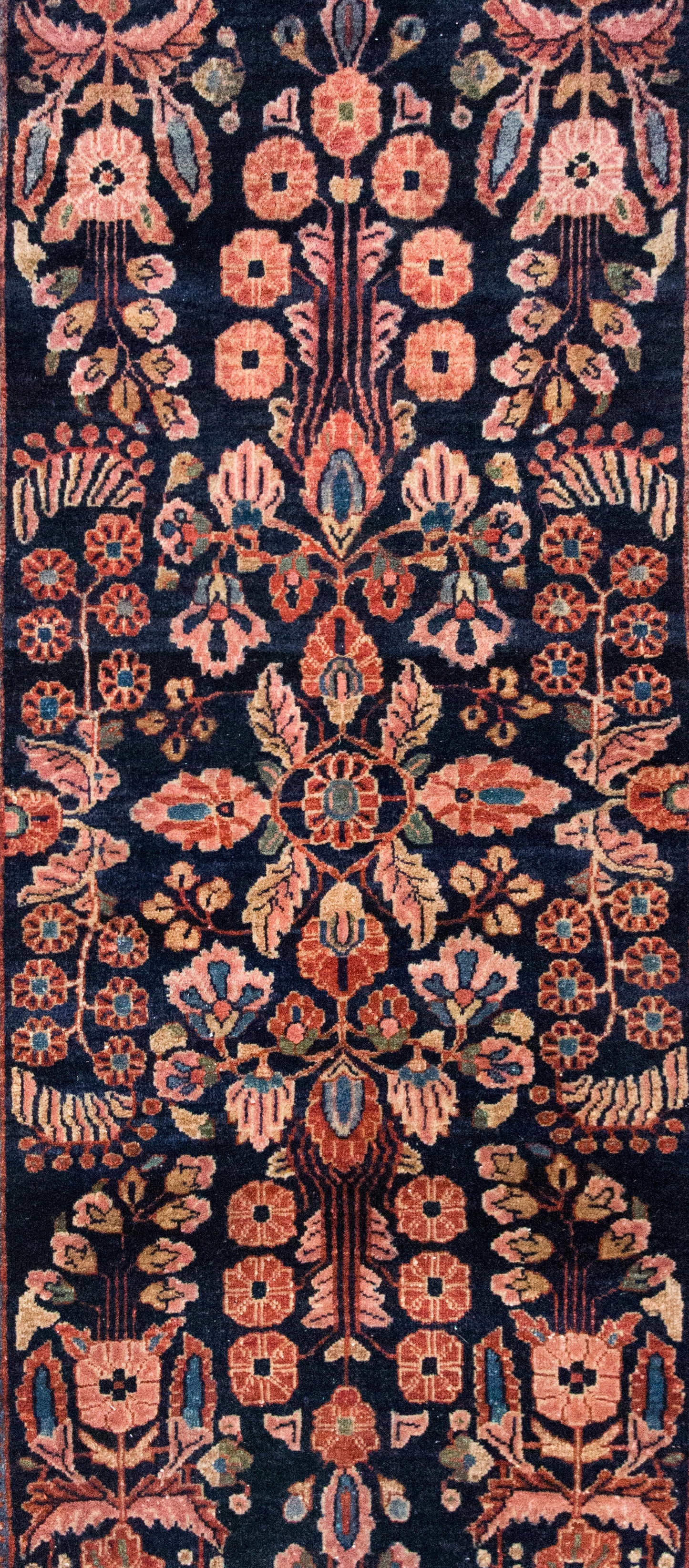 Early 20th Century Persian Sarouk Rug