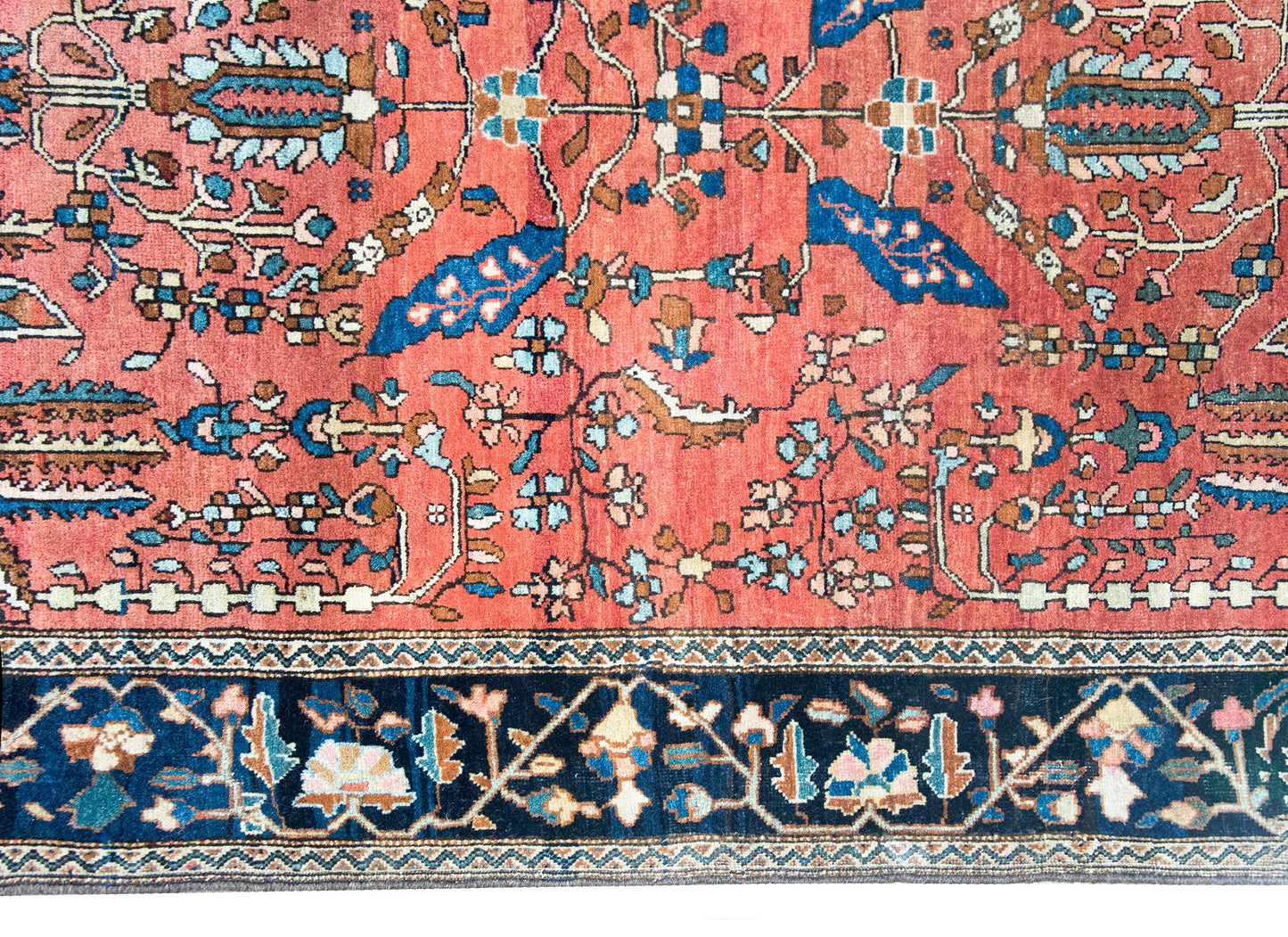 Early 20th Century Persian Sarouk Farahan Rug For Sale