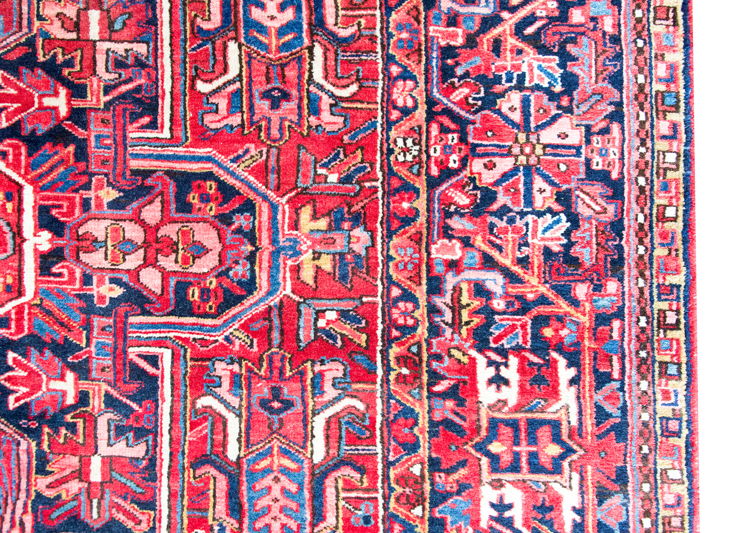 Mid 20th Century Persian Heriz Rug For Sale