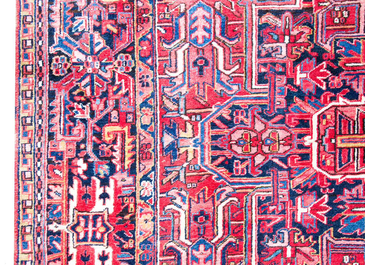 Mid 20th Century Persian Heriz Rug For Sale