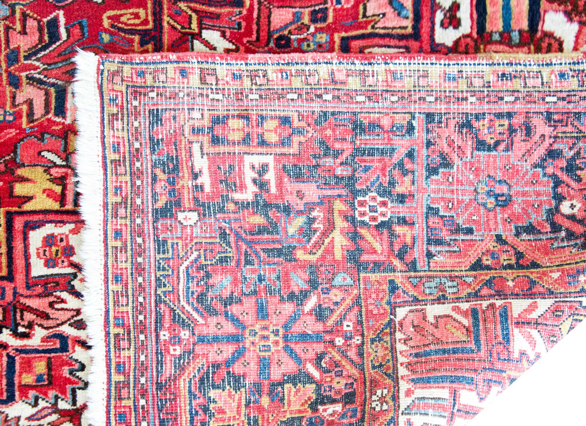 Mid 20th Century Persian Heriz Rug For Sale