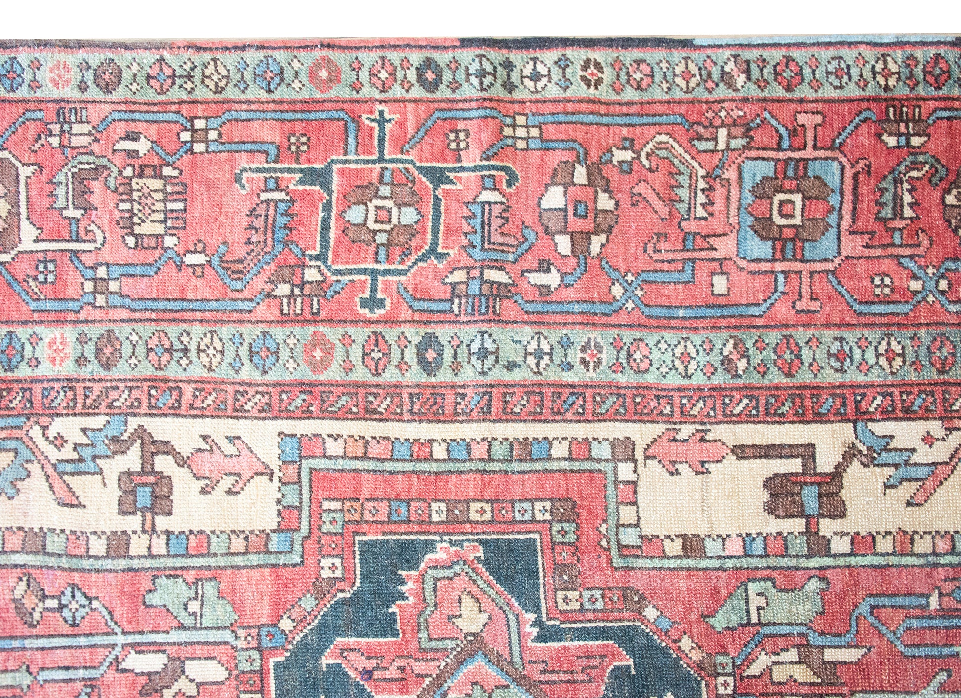 Early 20th Century Persian Heriz Rug For Sale