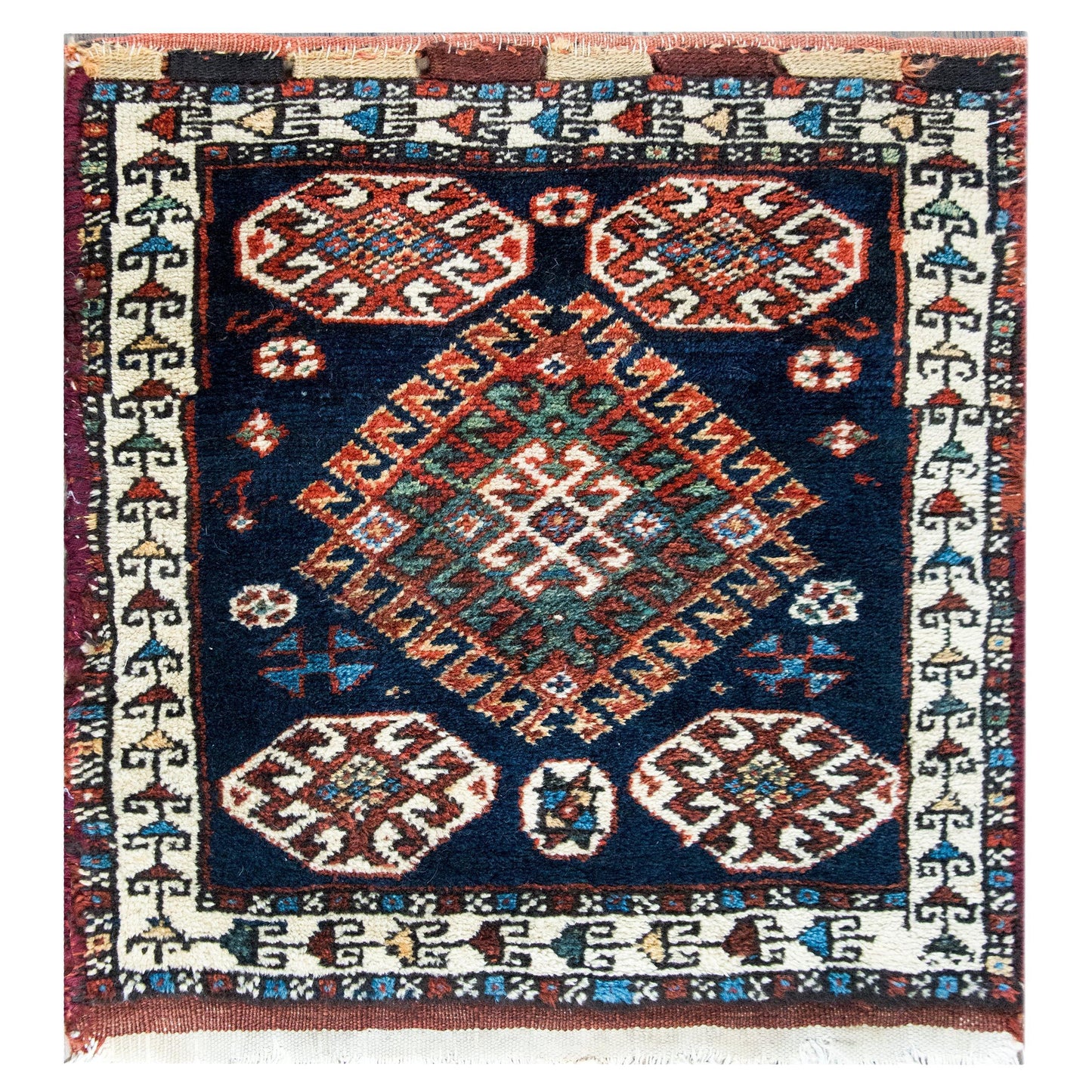 Early 20th Century Persian Qashqai Rug For Sale