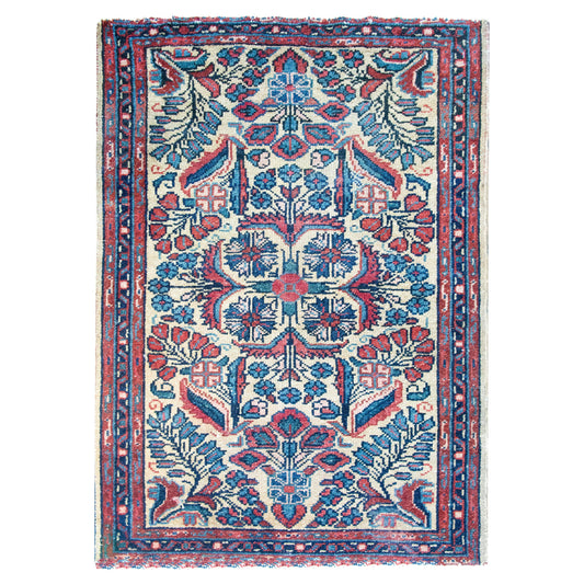 Early 20th Century Persian Dargazine Rug For Sale