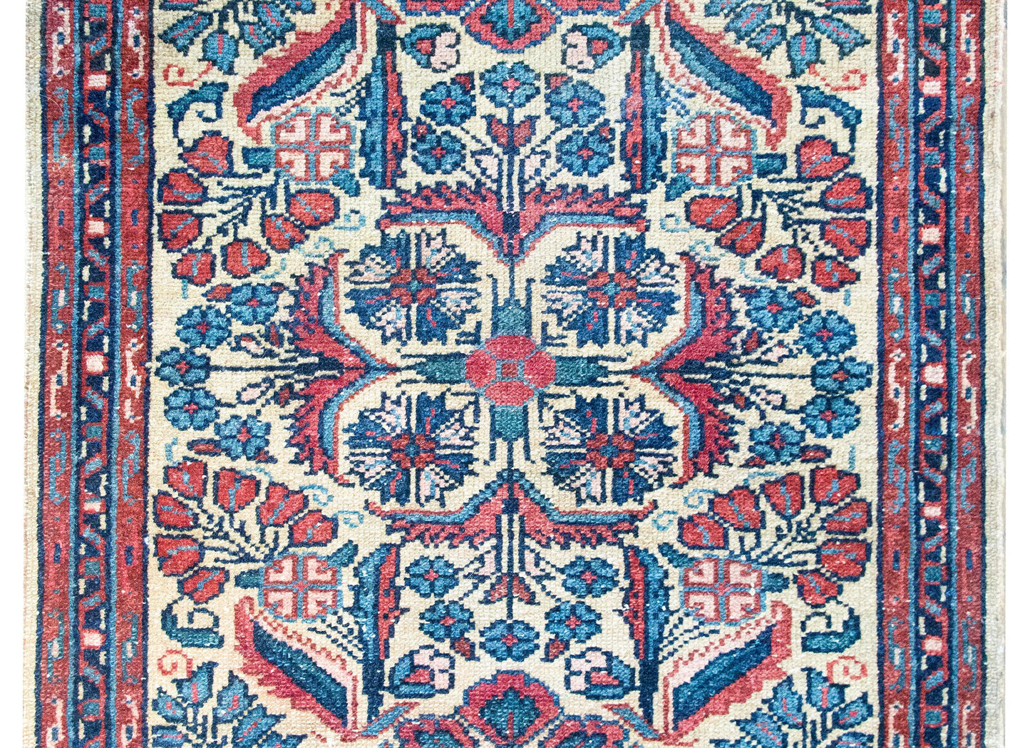 Early 20th Century Persian Dargazine Rug