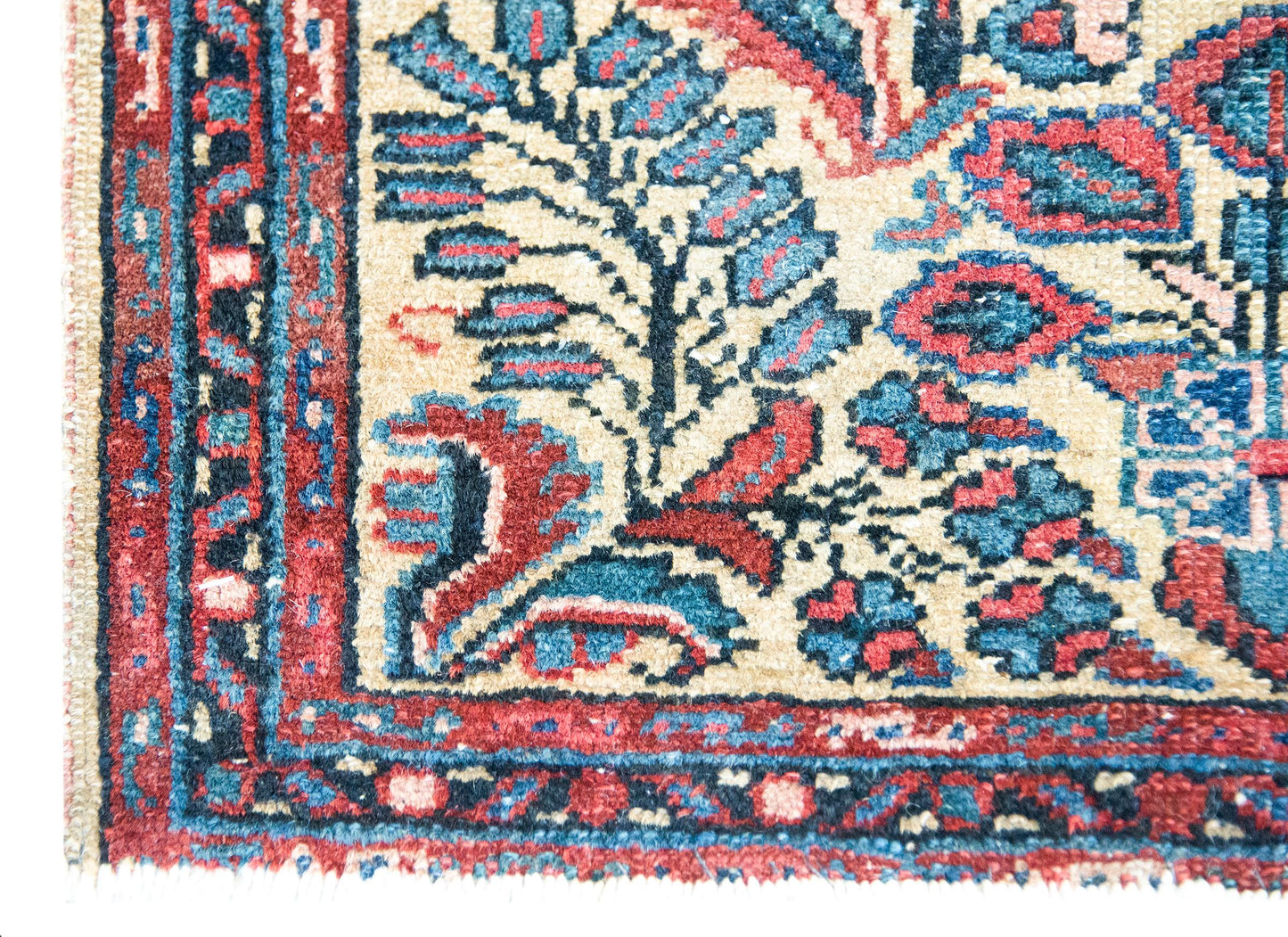 Early 20th Century Persian Dargazine Rug
