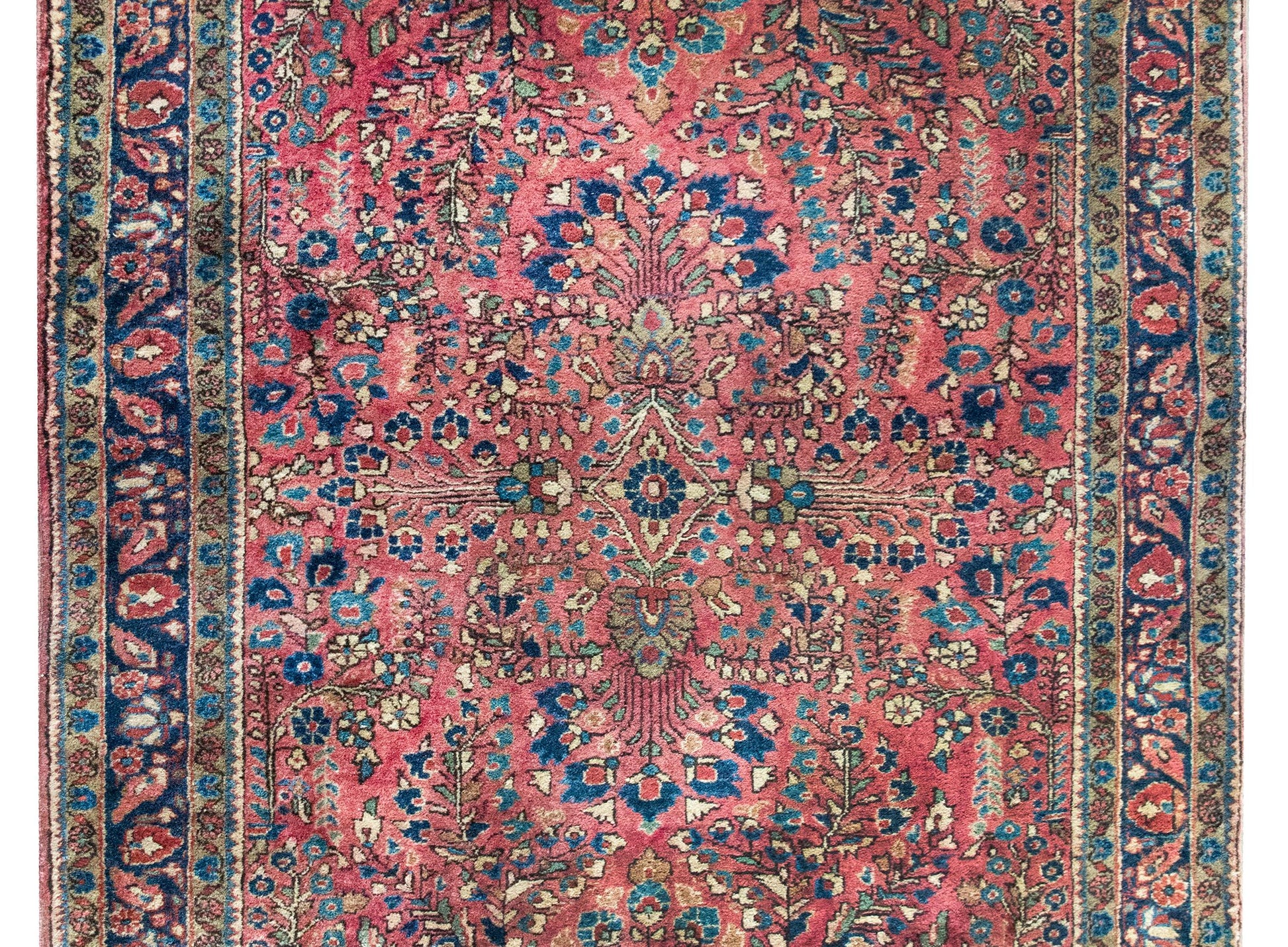 Early 20th Century Persian Sarouk Rug For Sale