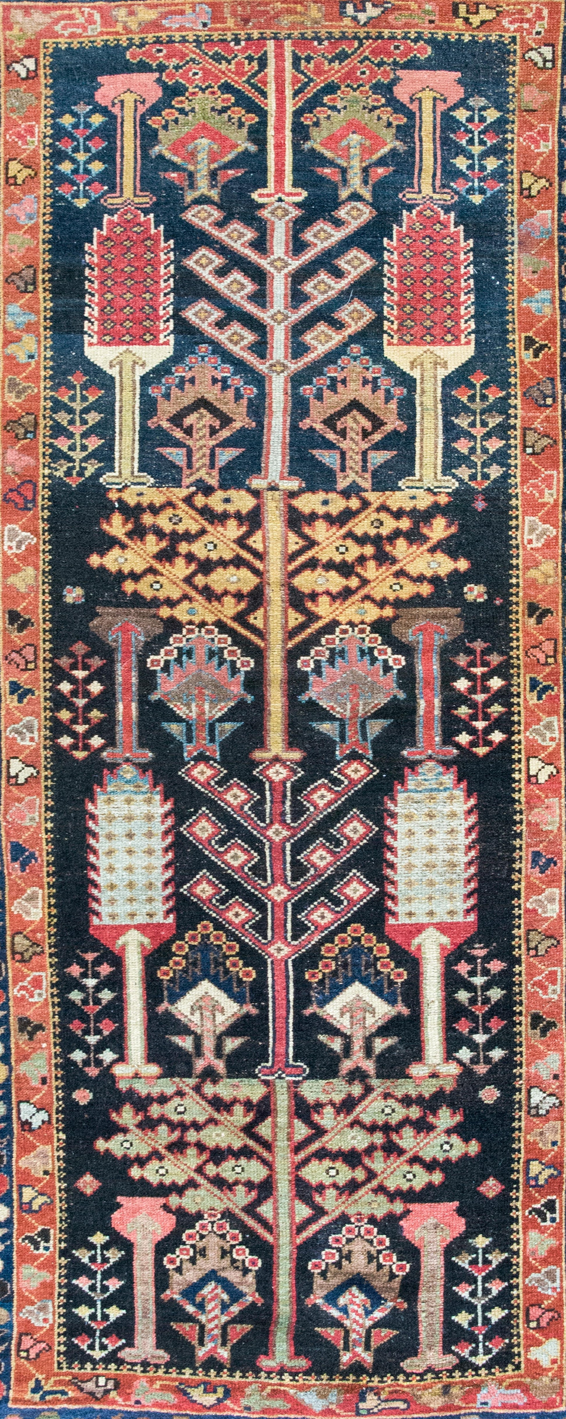 EArly 20th Century Persian Bakhtiari Rug For Sale
