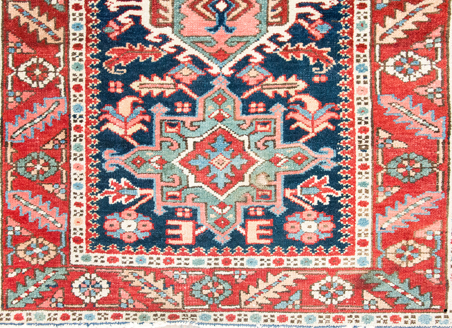 Early 20th Century Persian Heriz Rug For Sale