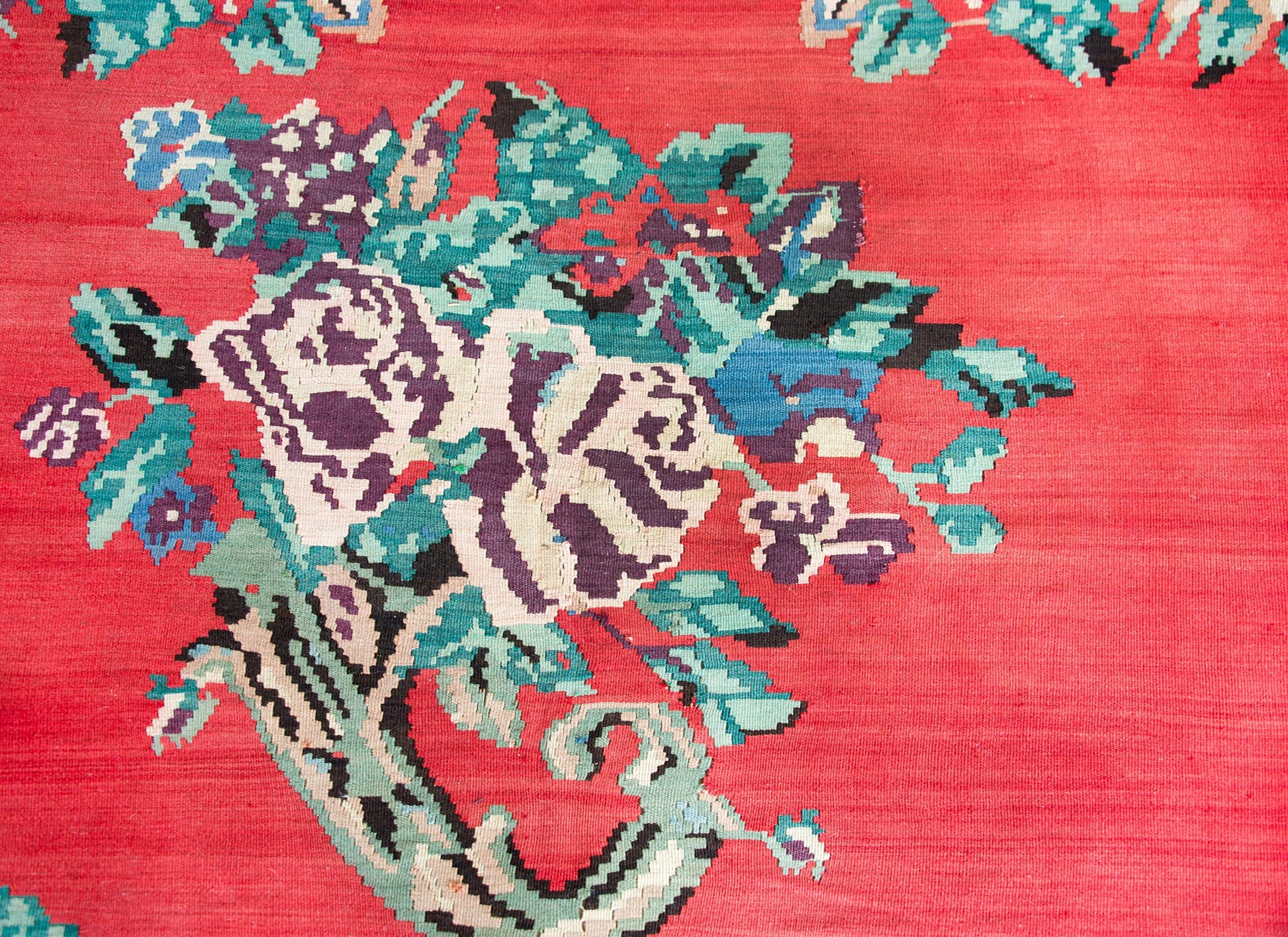 Vintage Turkish Kilim Rug For Sale
