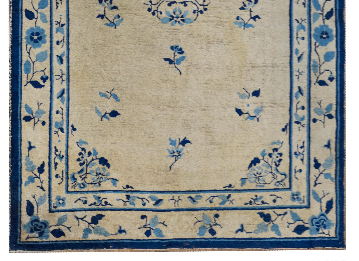 Early 20th Century Chinese Peking Rug For Sale