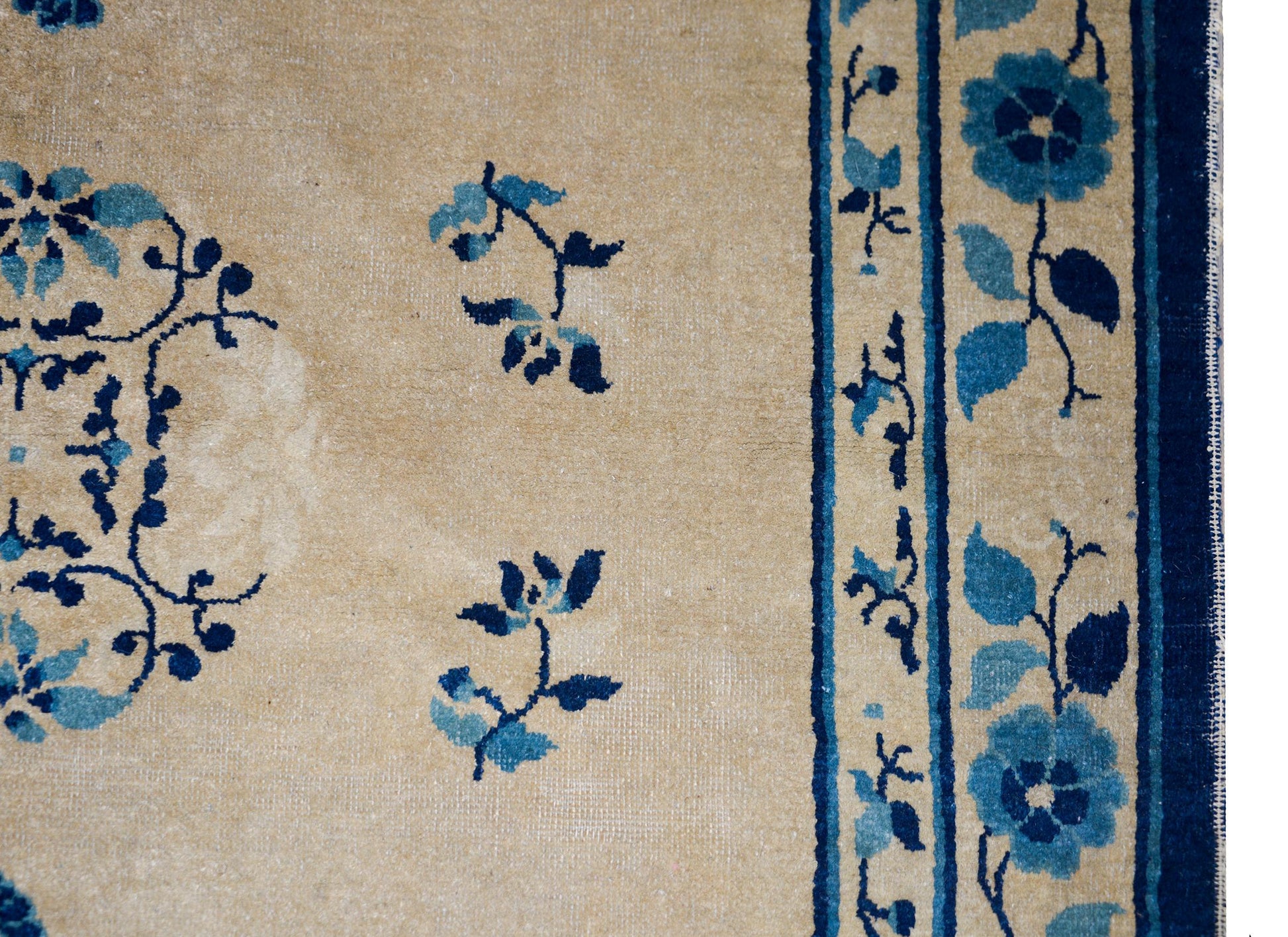 Early 20th Century Chinese Peking Rug For Sale