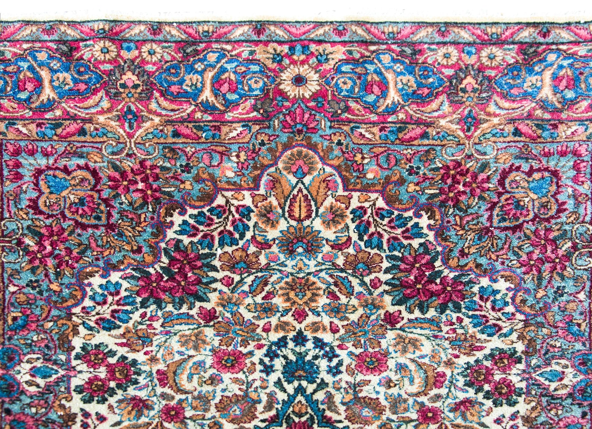 Early 20th Century Persian Kirman Rug For Sale