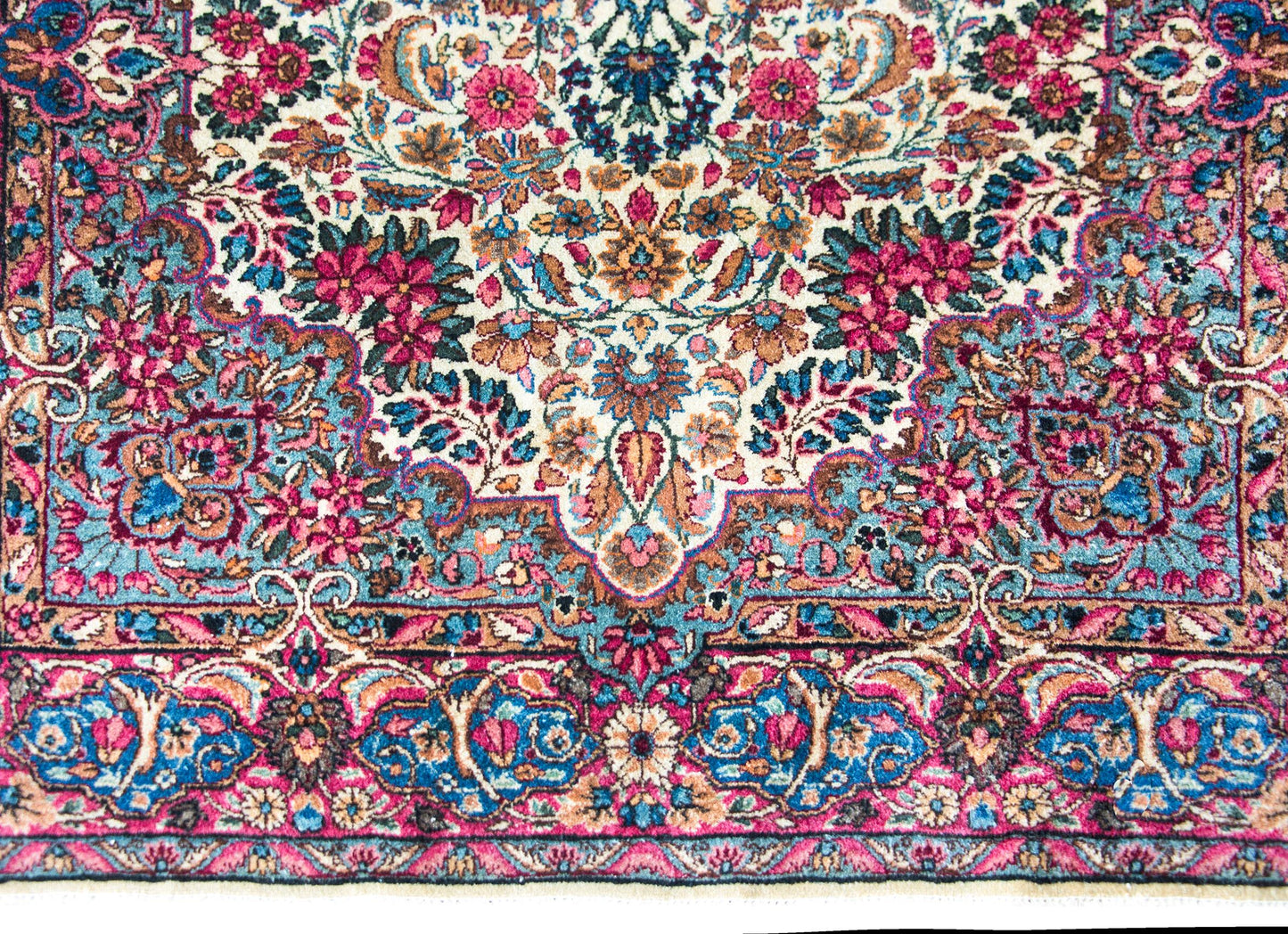 Early 20th Century Persian Kirman Rug For Sale