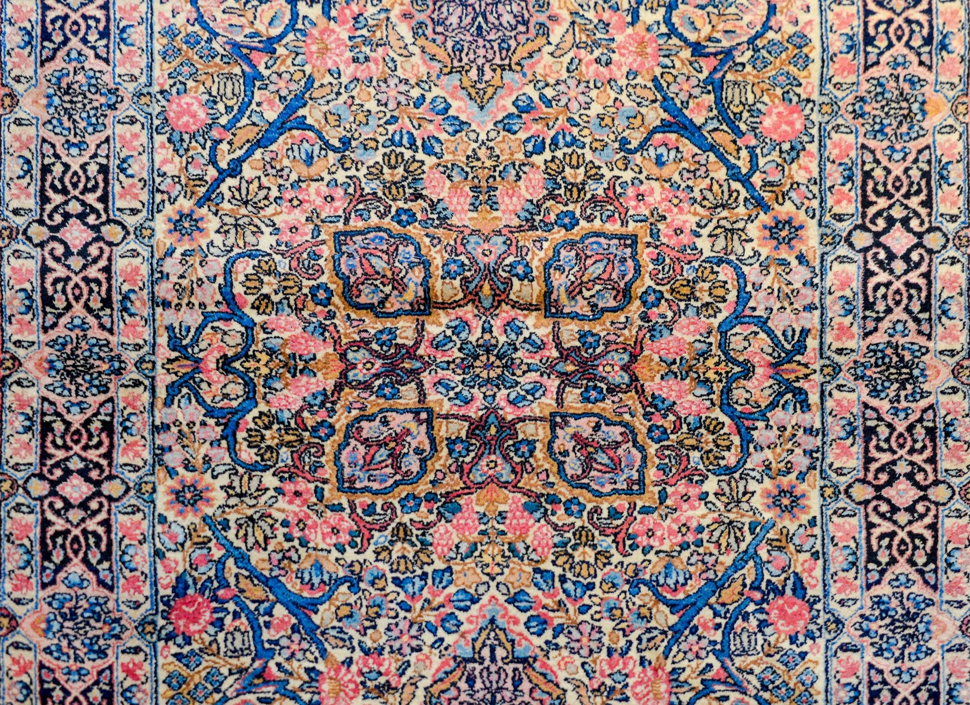 Wonderful Early 20th Century Kirman Rug For Sale