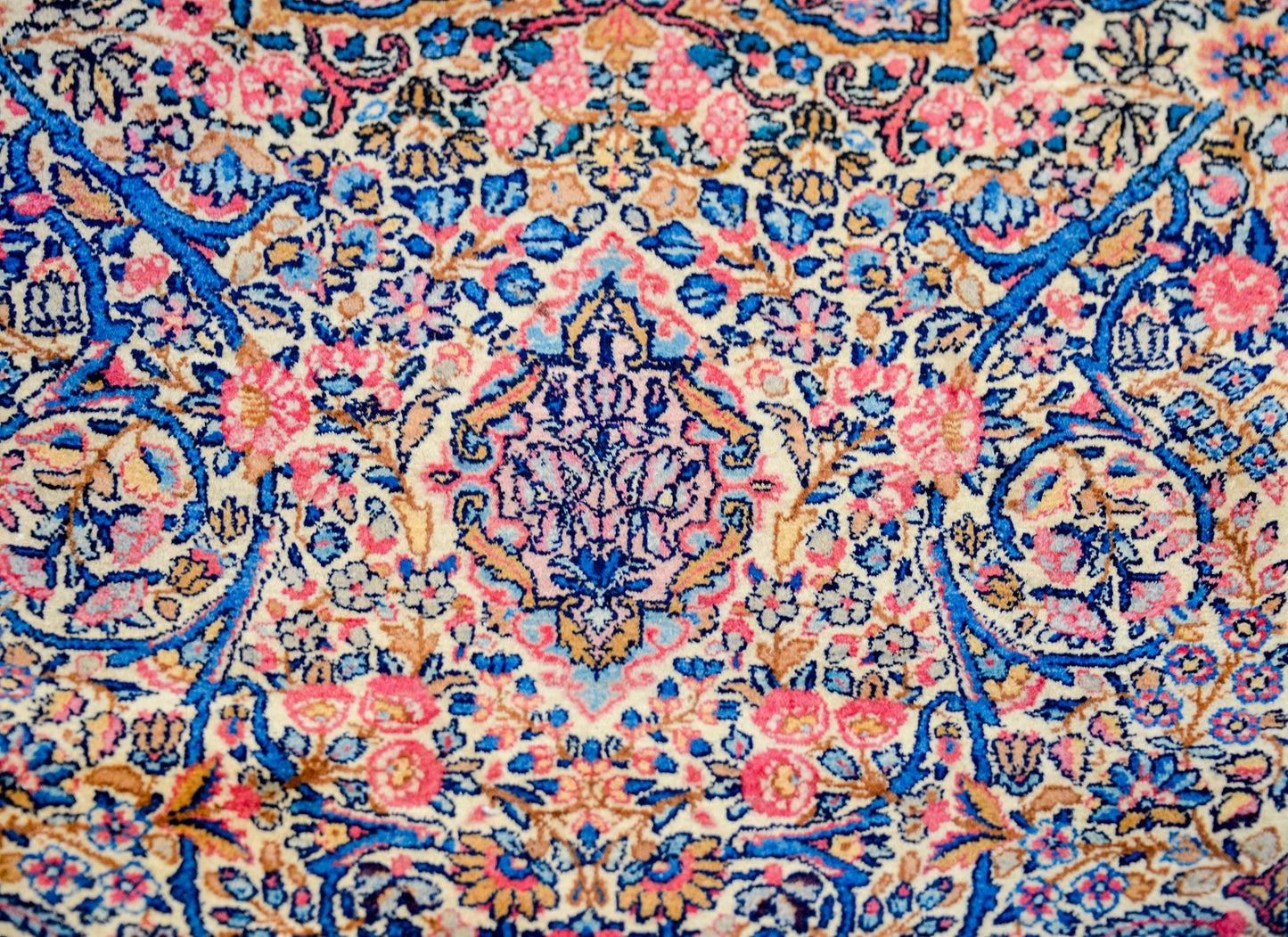 Wonderful Early 20th Century Kirman Rug For Sale